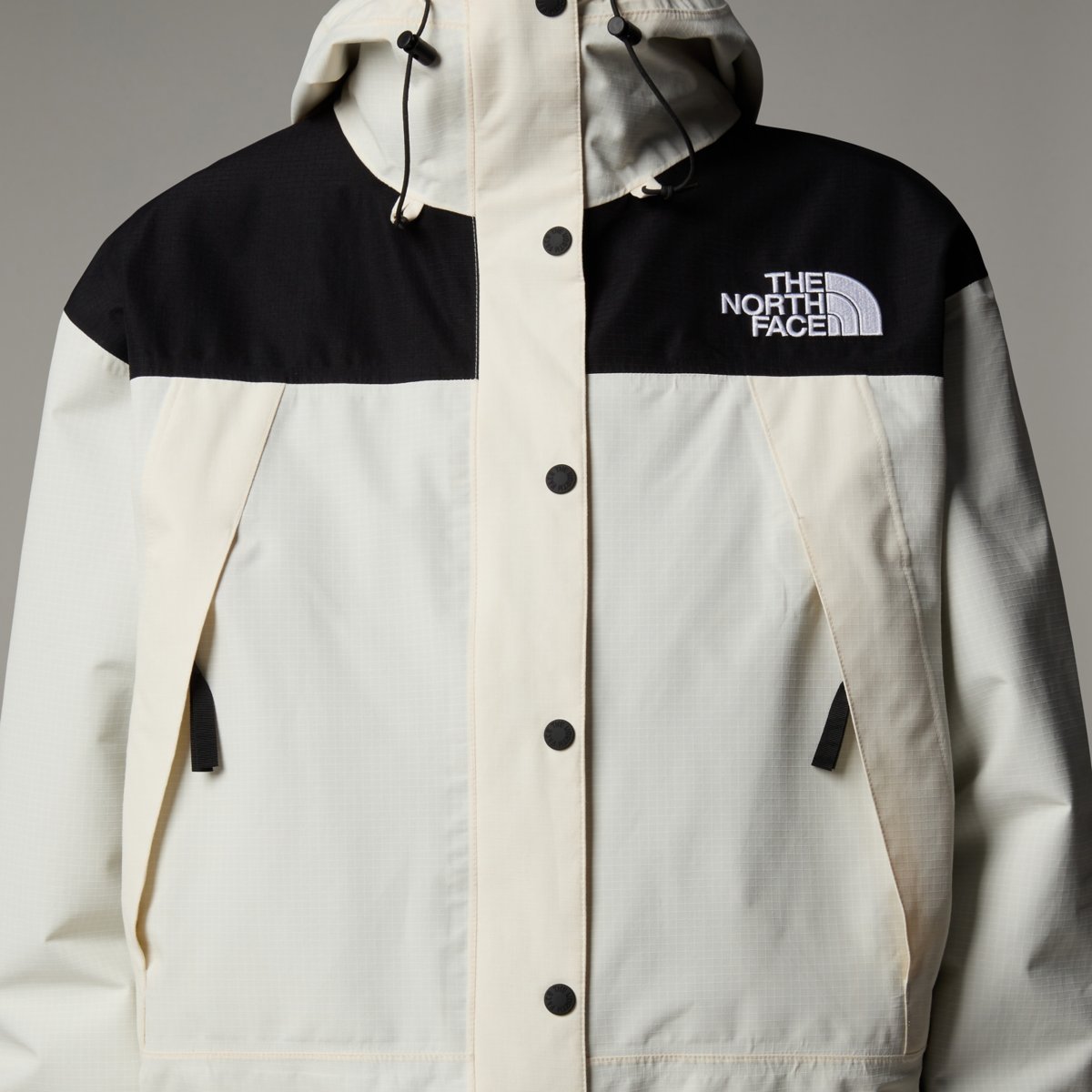 The North Face Dryvent Mono Mountain Jacket In White