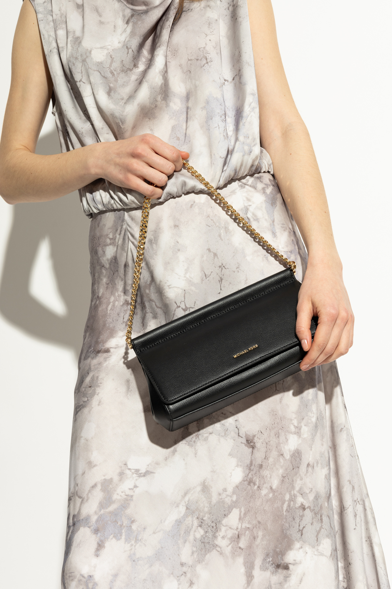Michael Michael Kors Chain Handbag In Black