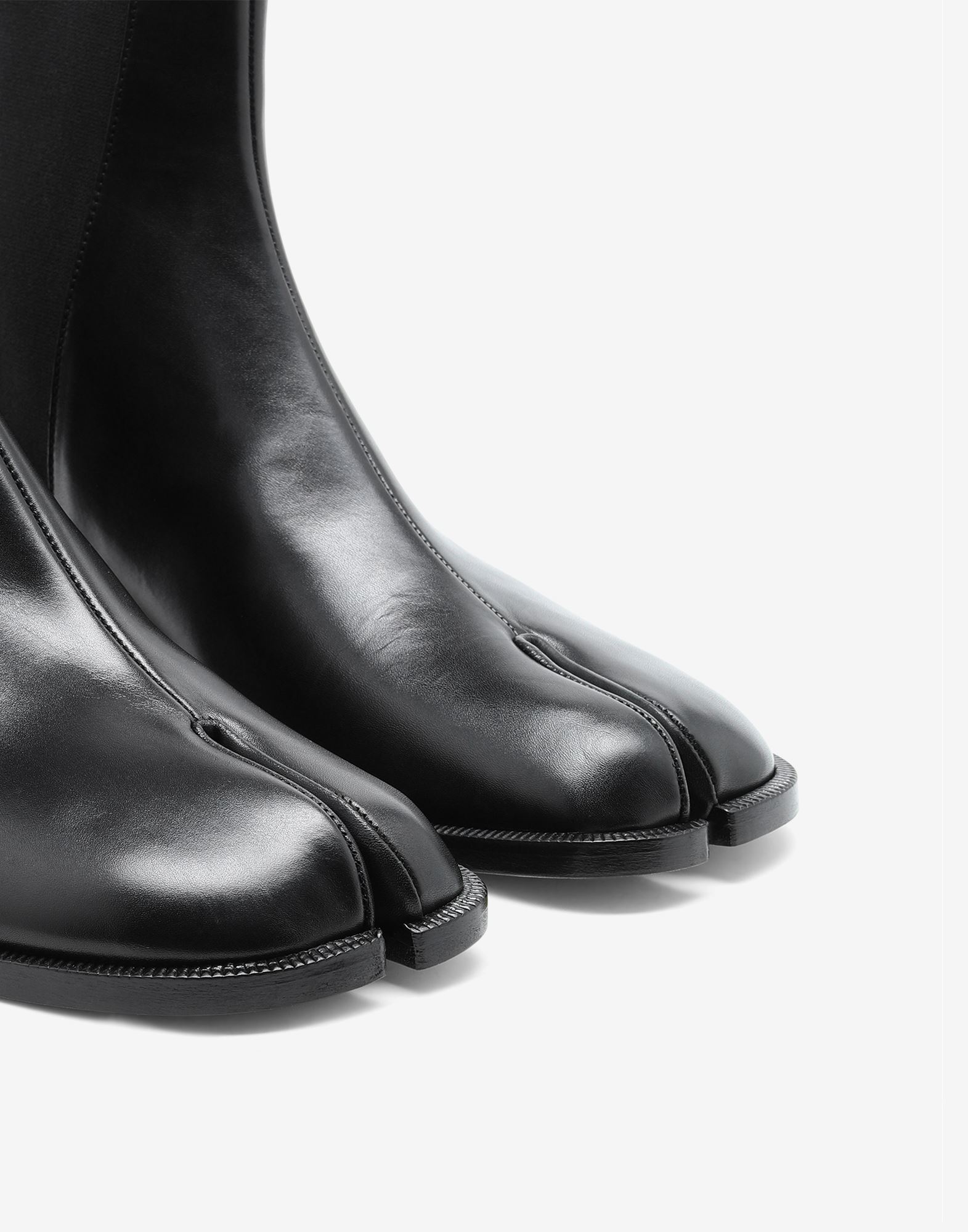 Maison Margiela Tabi Chelsea Boots