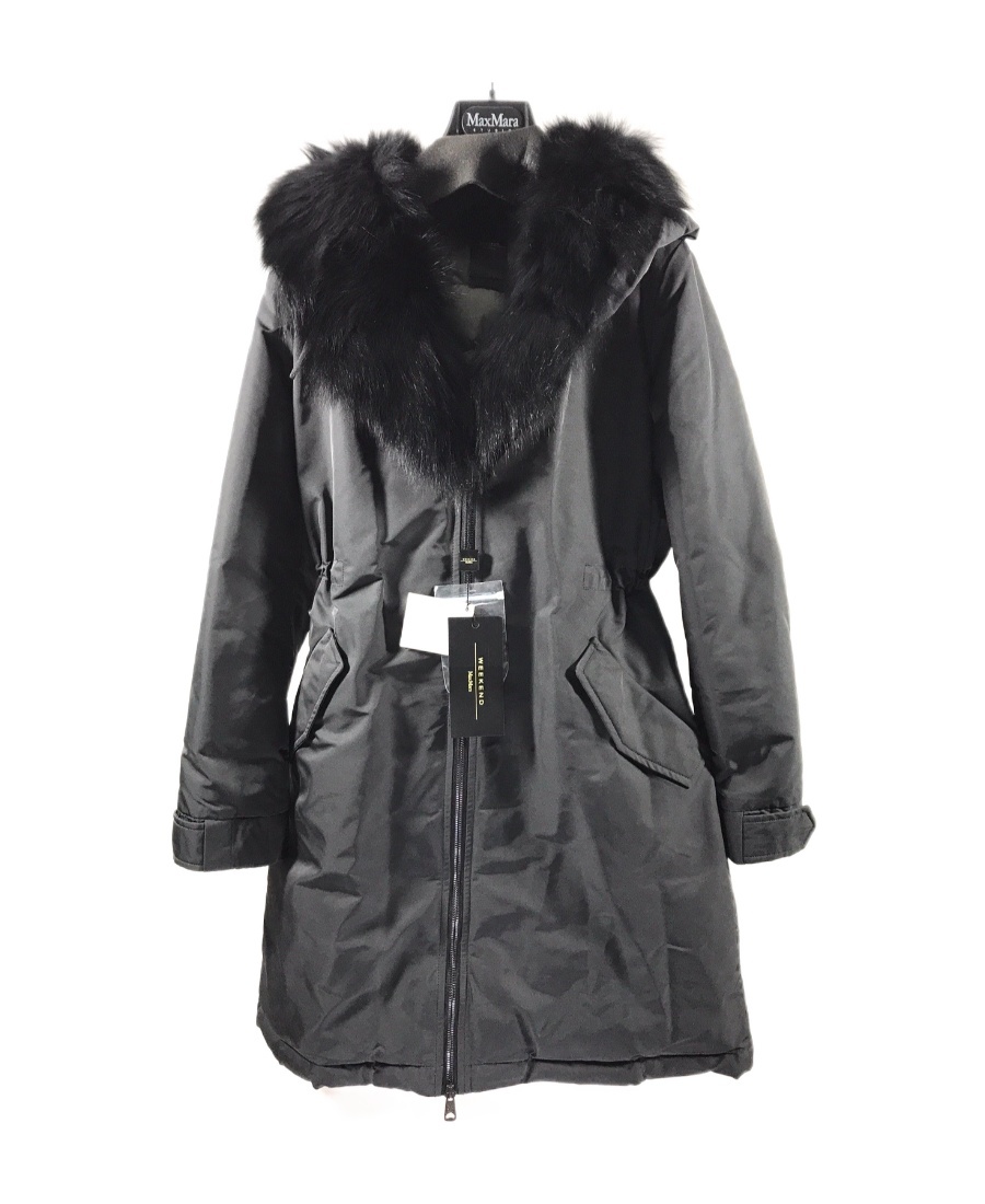 Weekend Max Mara Logo Hooded Down Jacket In Black