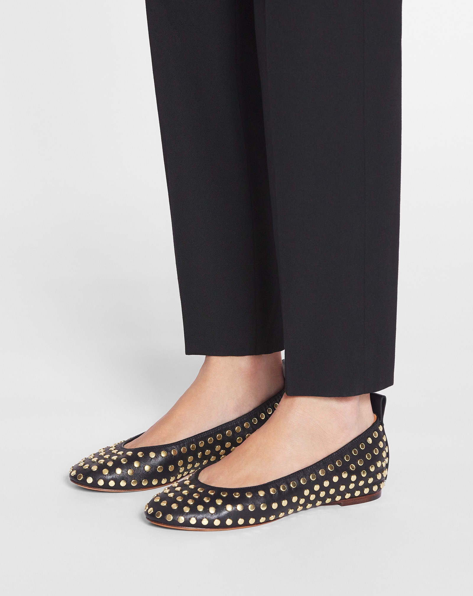 Lanvin La Ballerine En Cuir Avec Studs Pour Femme In Black
