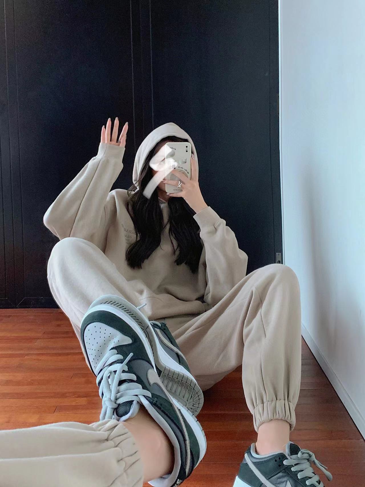 Charlie Luciano Logo Hooded Hooded Hoodie In Brown