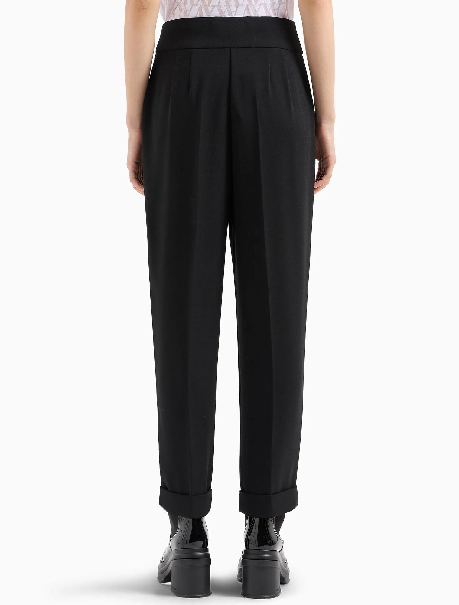 Armani Exchange Soft Trousers With Pleats In Black