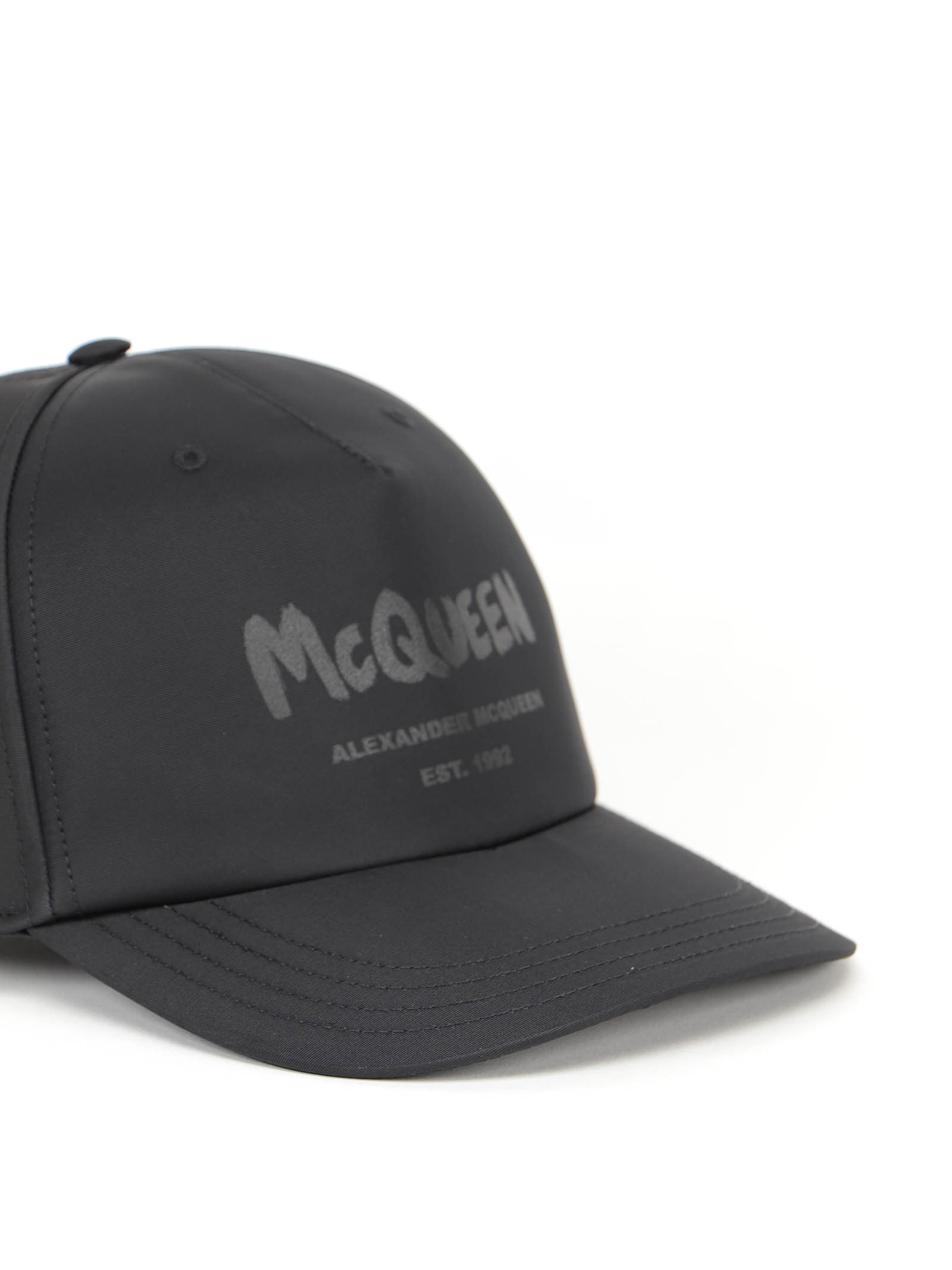 Alexander Mcqueen Alexander Mc Queen Mc Queen Graffiti Cap In Black
