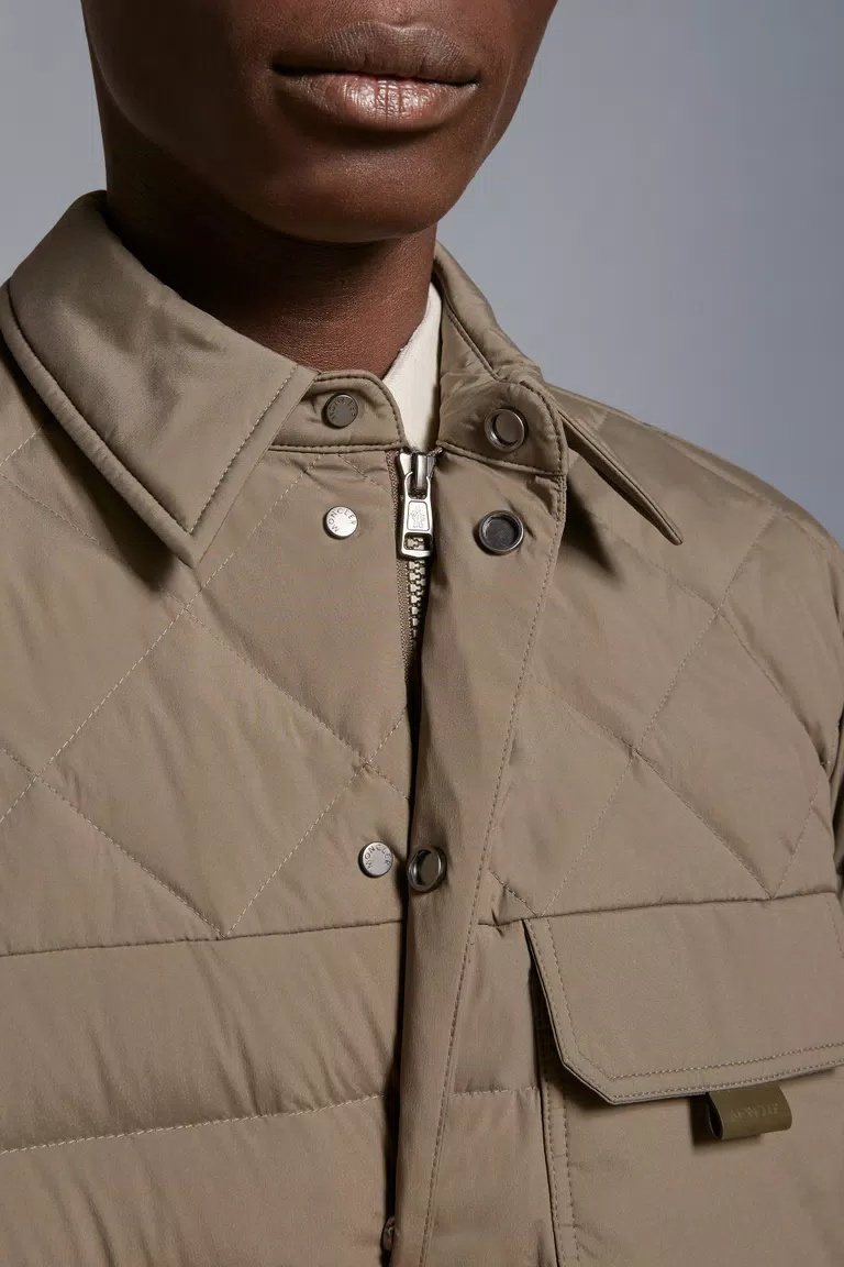 Moncler Iseran Quilted Shirt Jacket In Green