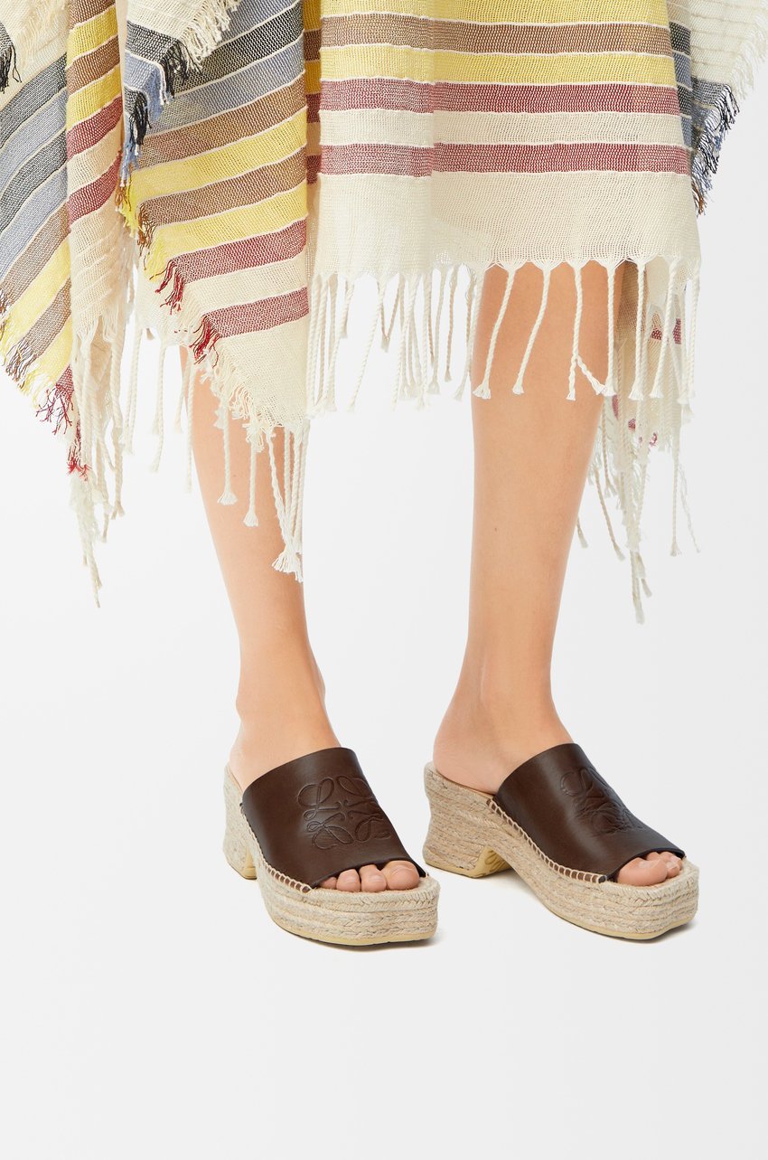Loewe Petal Platform Espadrilles In Vegetable Tanned Calfskin Sandals Brown In Brown