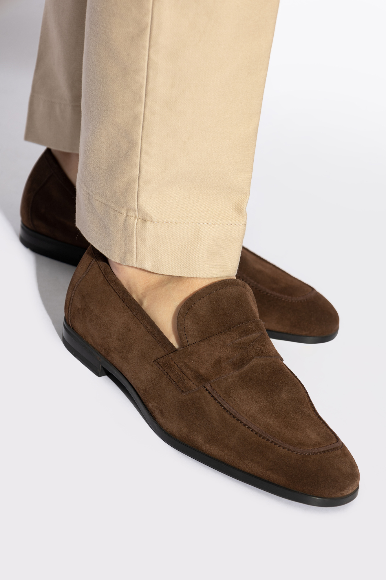 Tom Ford Round Head Loafer Shoes In Black