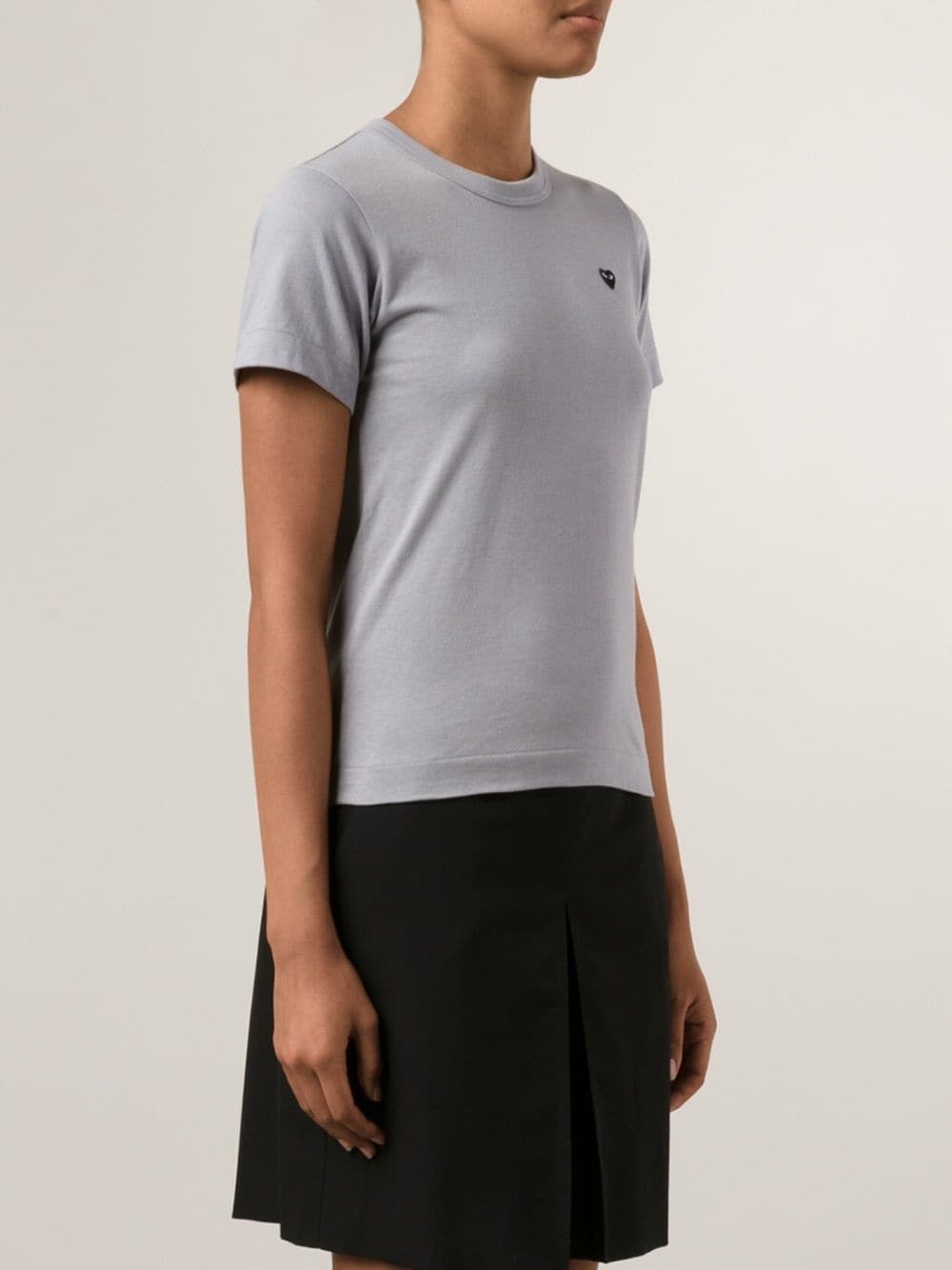 Comme Des Garçons Play Embroidered Heart T-shirt In Gray
