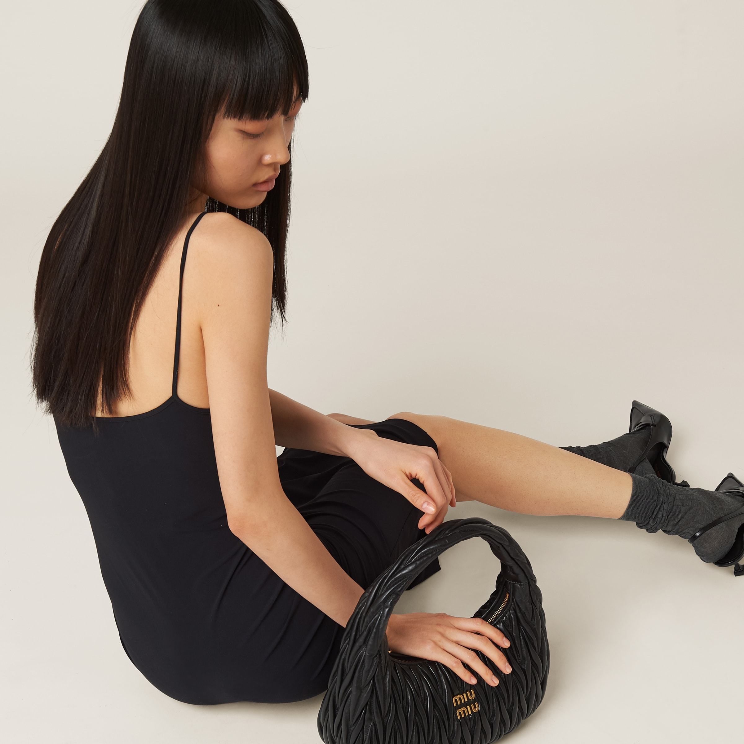 Miu Miu Drs Midi Sqr Nck Slvlss Frnt Lofo Fttd Jrsy In Black