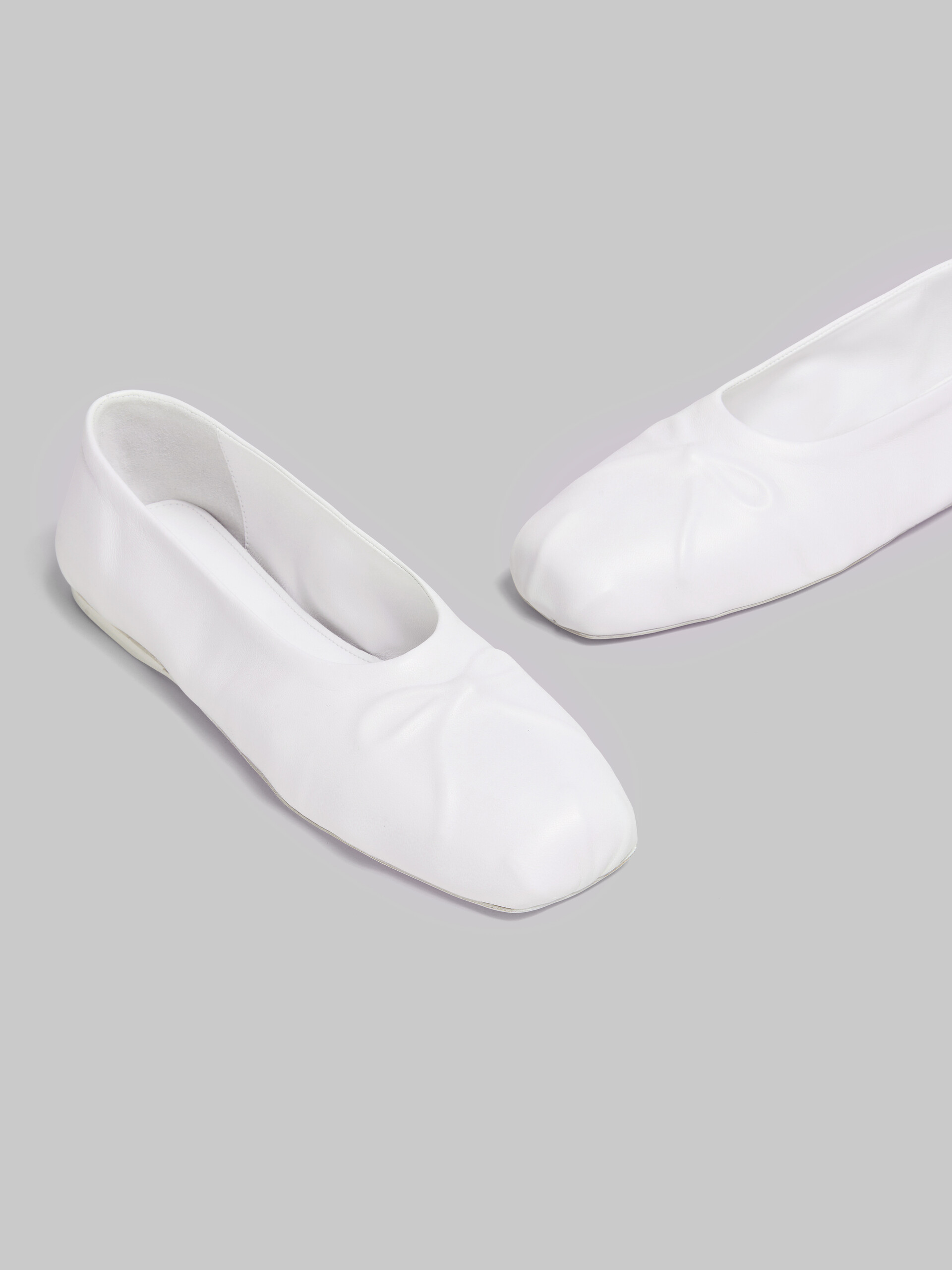 Marni White Nappa Leather Seamless Little Bow Ballet Flat In White