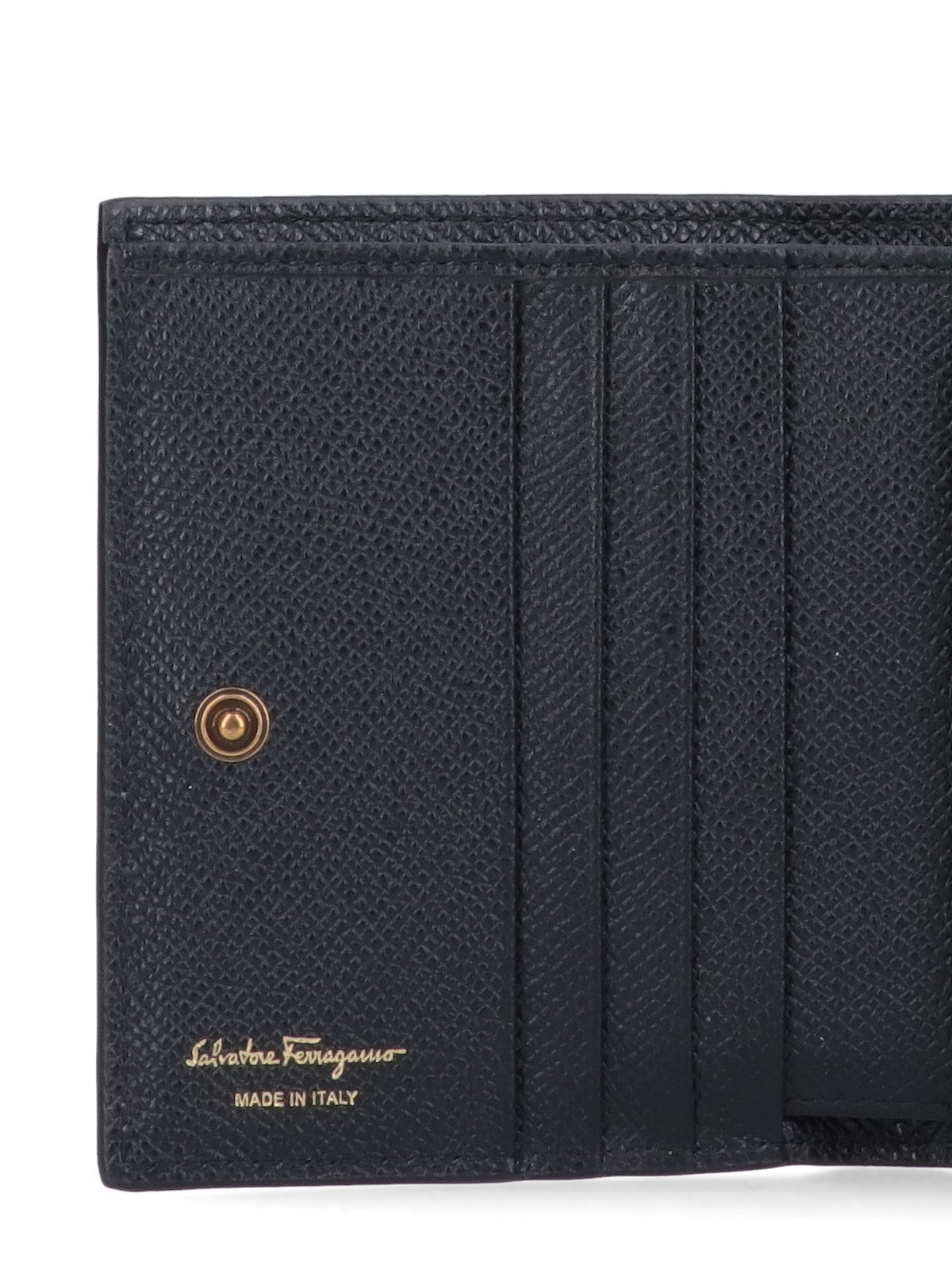 Ferragamo Logo-plaque Leather Wallet In Black