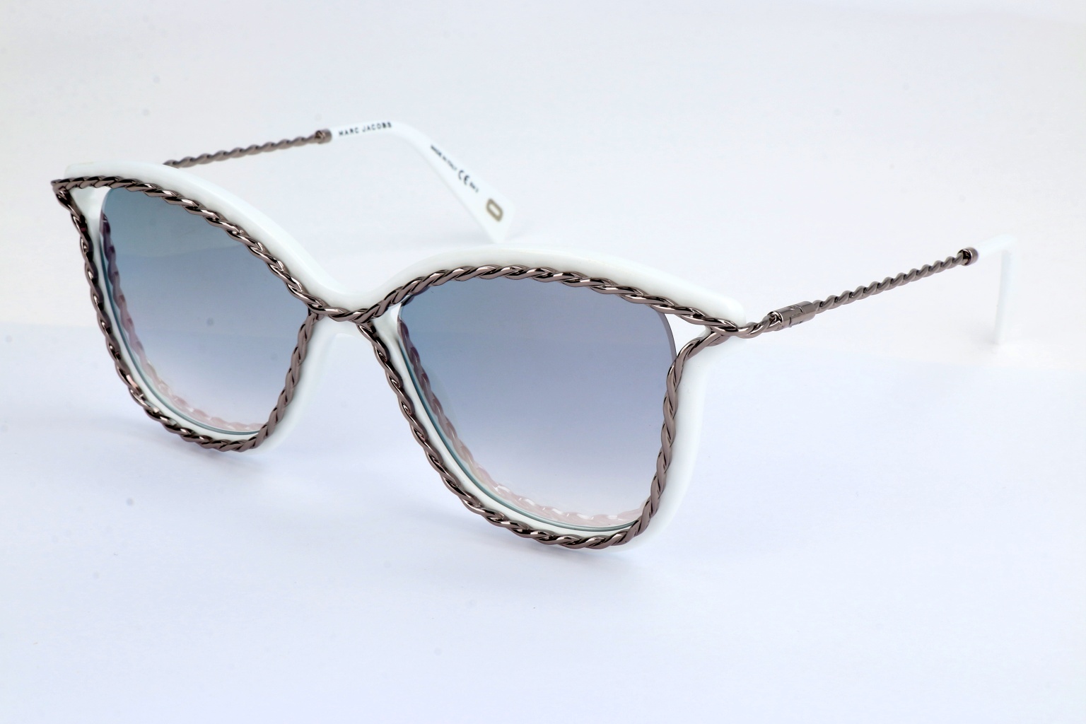 Marc Jacobs Eyewear Cat-eye Frame Sunglasses In Multicolor