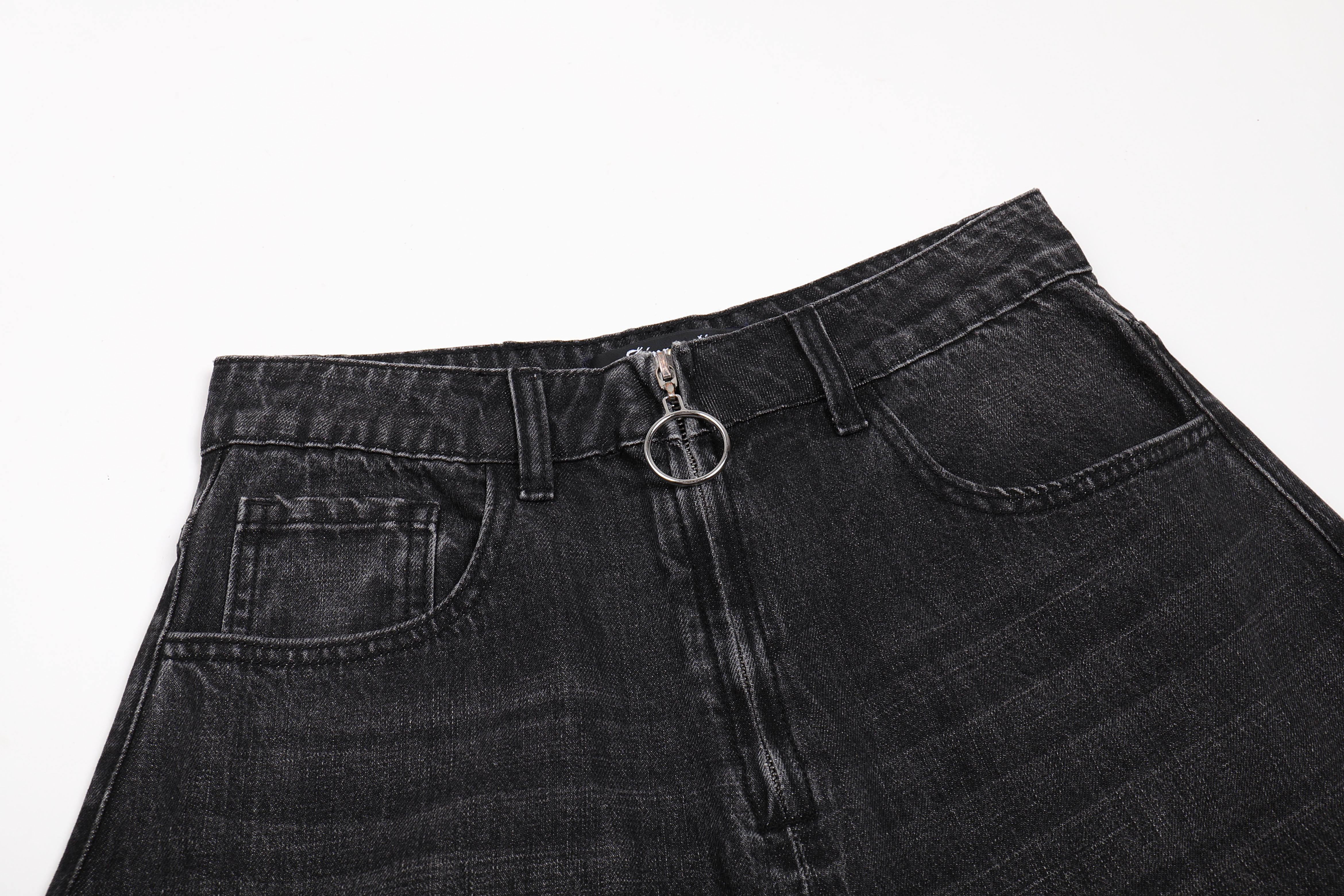 Liuregali Vintage Rough-edged Jeans In Black