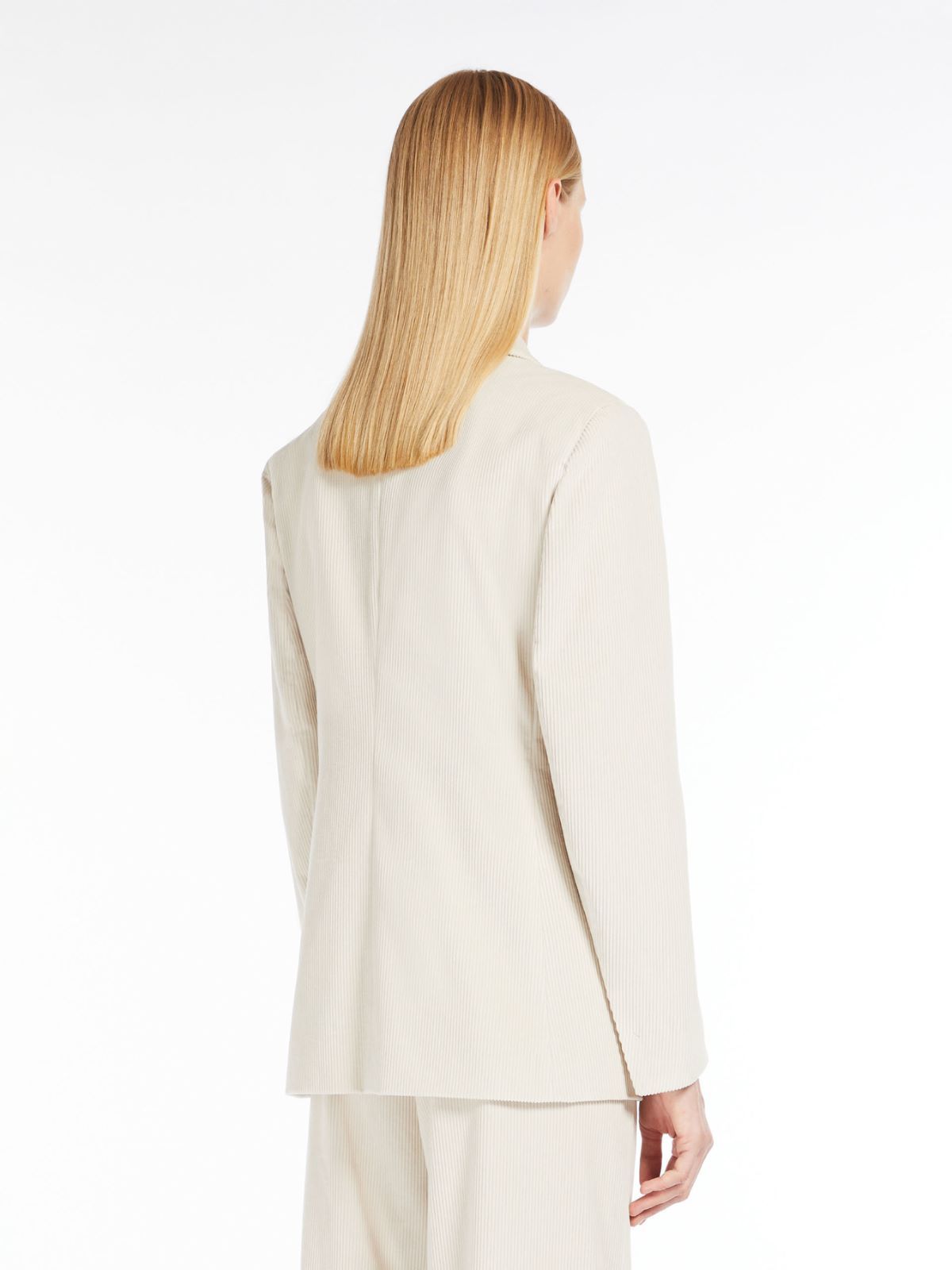 Max Mara Long Sleeved Suit Jacket In White
