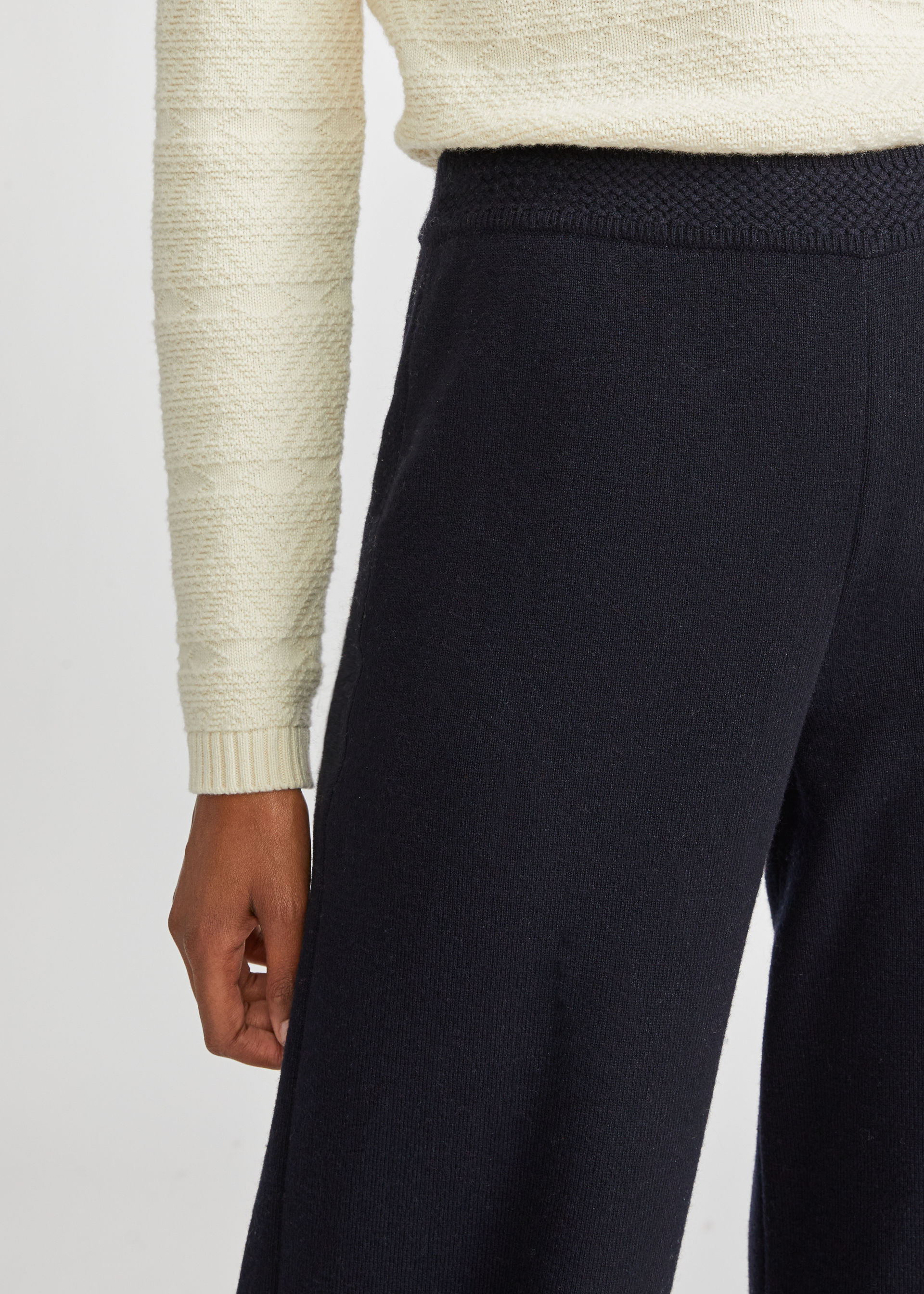 Loro Piana Wide-legged Casual Pants In Black