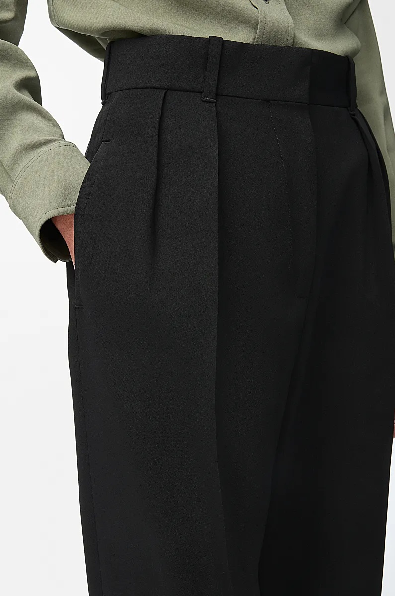 Loewe Pleated-front Trousers In Black