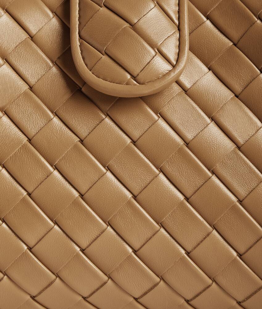 Bottega Veneta Teen Lauren 1980 Bag With Chain In Nude