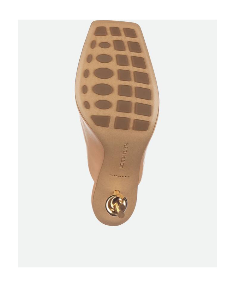 Bottega Veneta Knot Mules In Nude