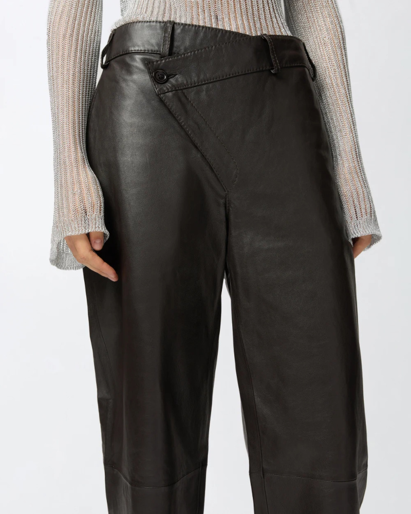 Pinko Leather Slim-fit Trousers In Black
