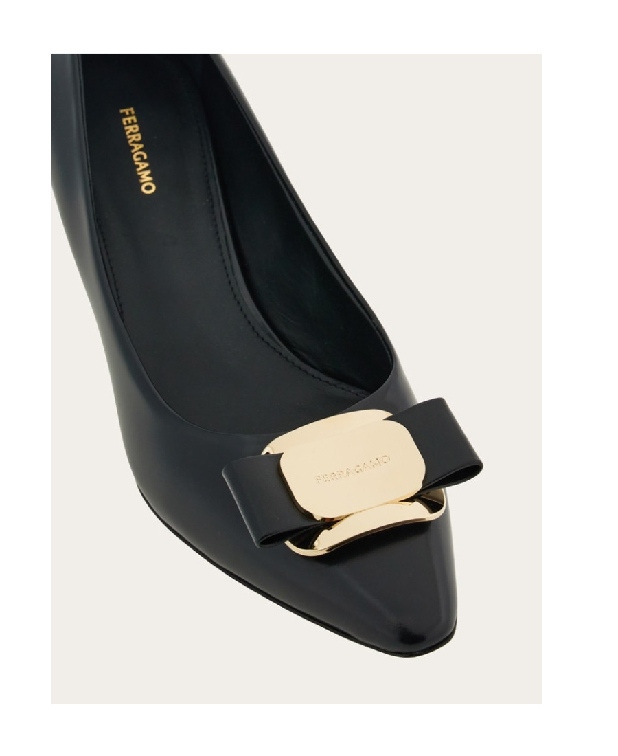 Ferragamo Varina 60mm Bow-detail Leather Pumps In Black