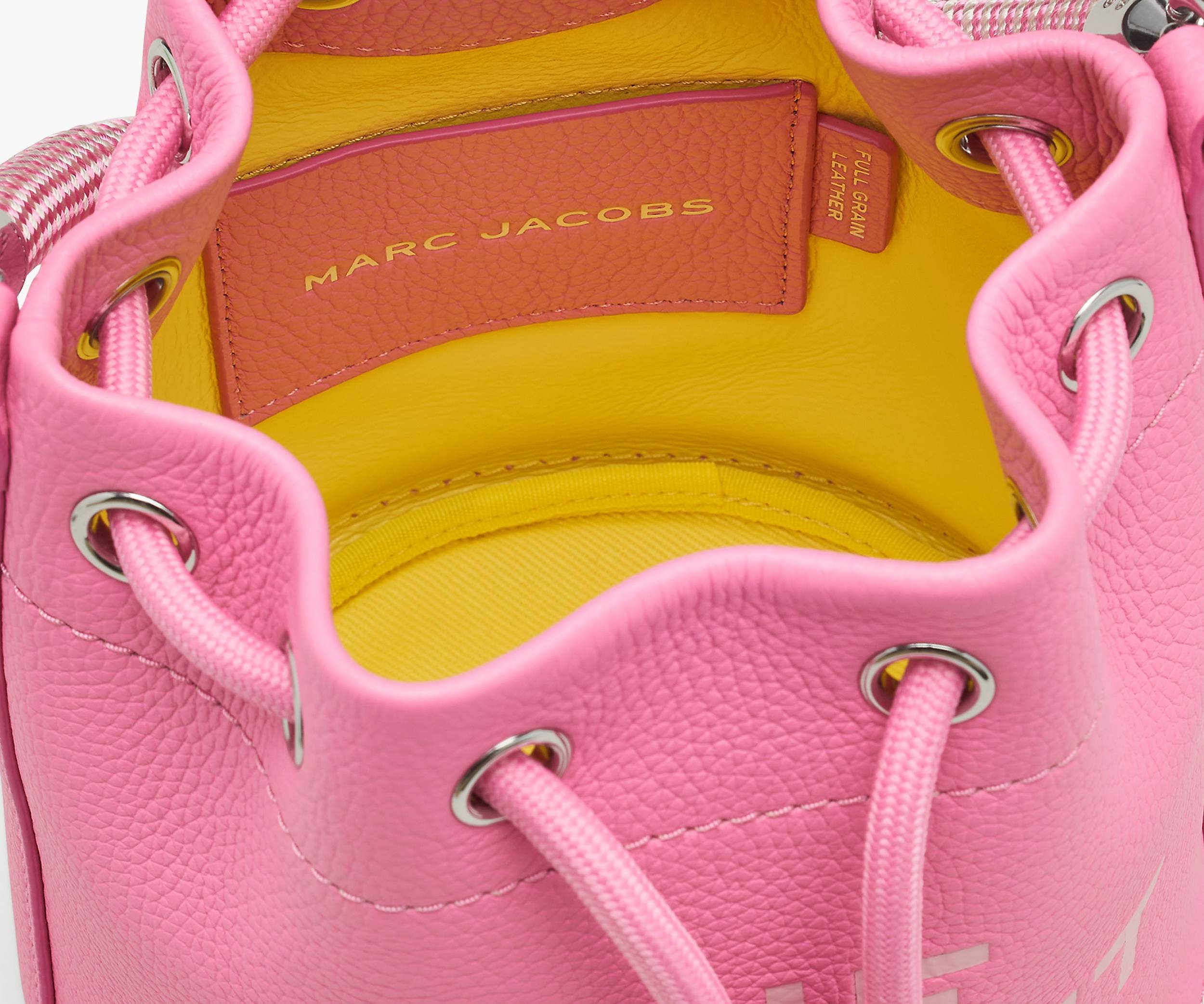 Shop Marc Jacobs Bucket Shoulder Bag In Pink