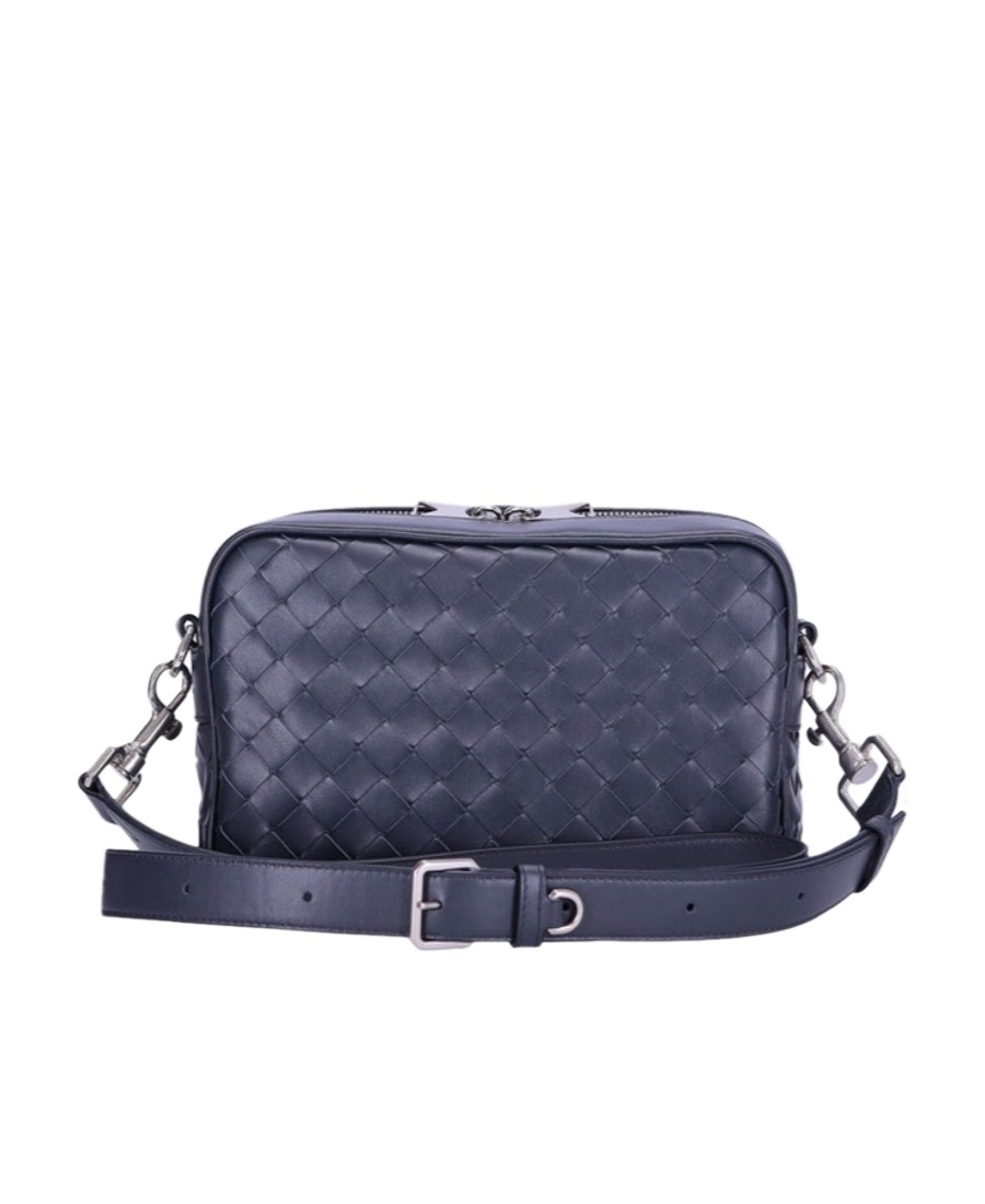 Bottega Veneta Medium Intrecciato Messenger Bag In Blue