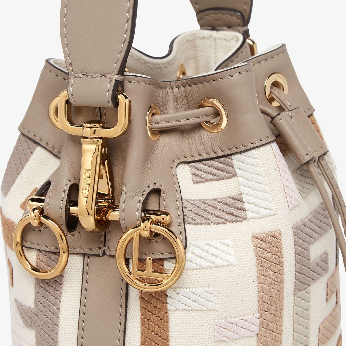 Fendi Mon Tresor Bucket Bag In Nude