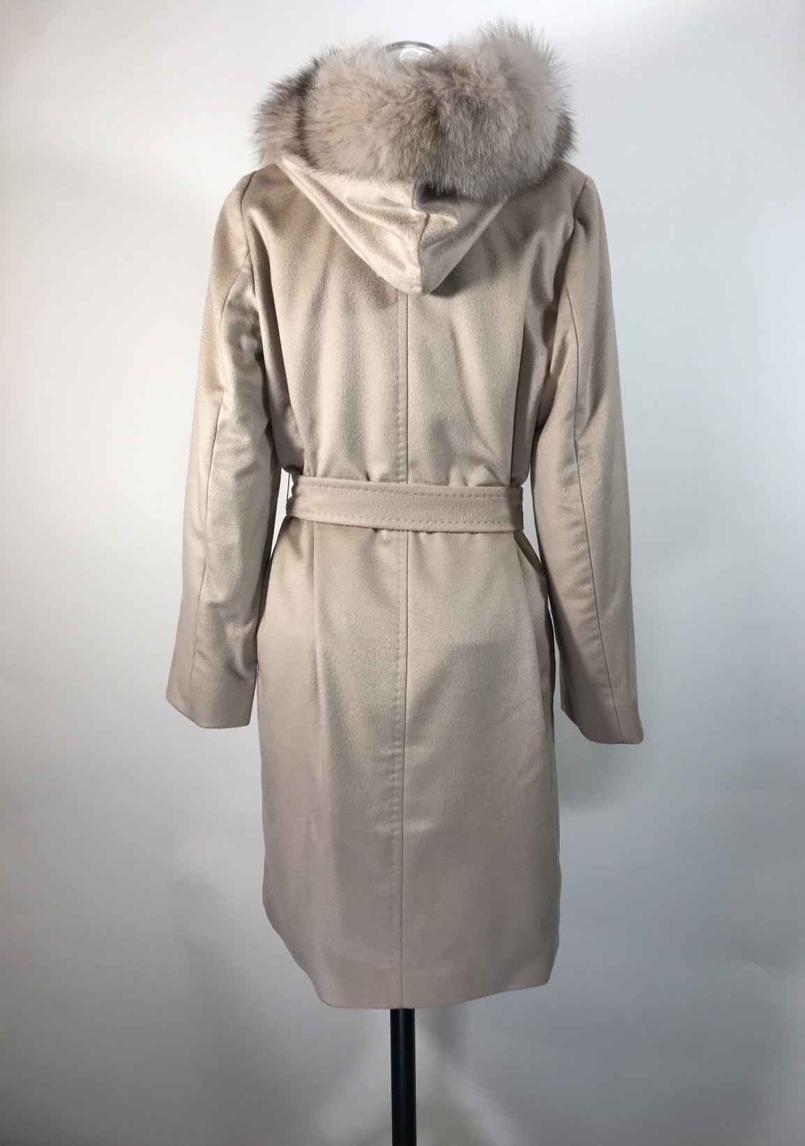 Max Mara Long-sleeved Hooded Coat In Nude
