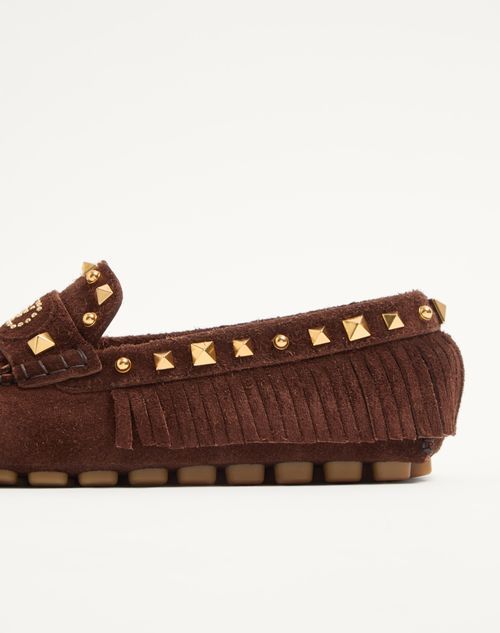 Valentino Garavani Driver Fastaway Loafer With Fringes And Decorative Studs In Brown