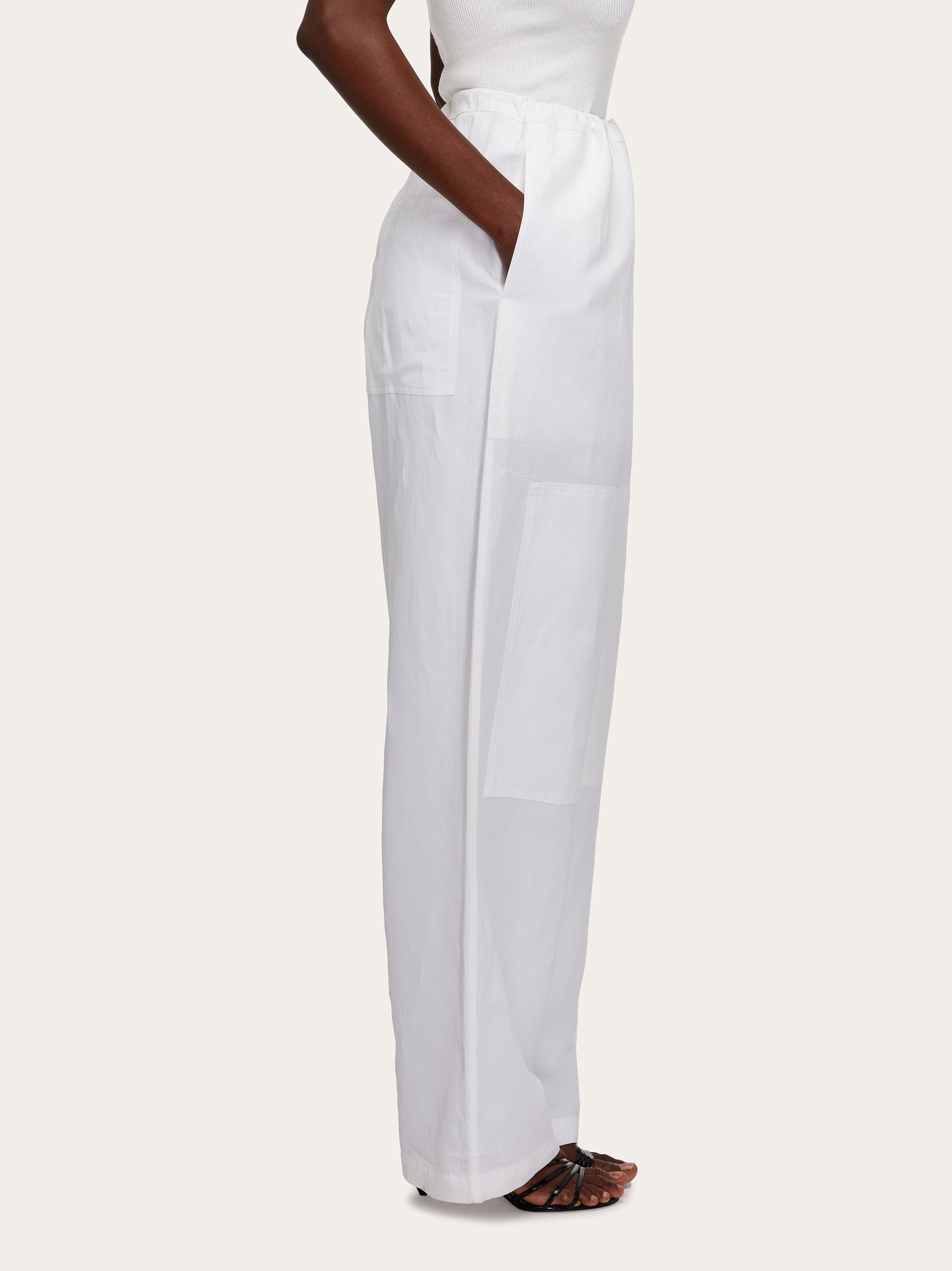 Shop Ferragamo Rope Wide-legged Casual Trousers In White