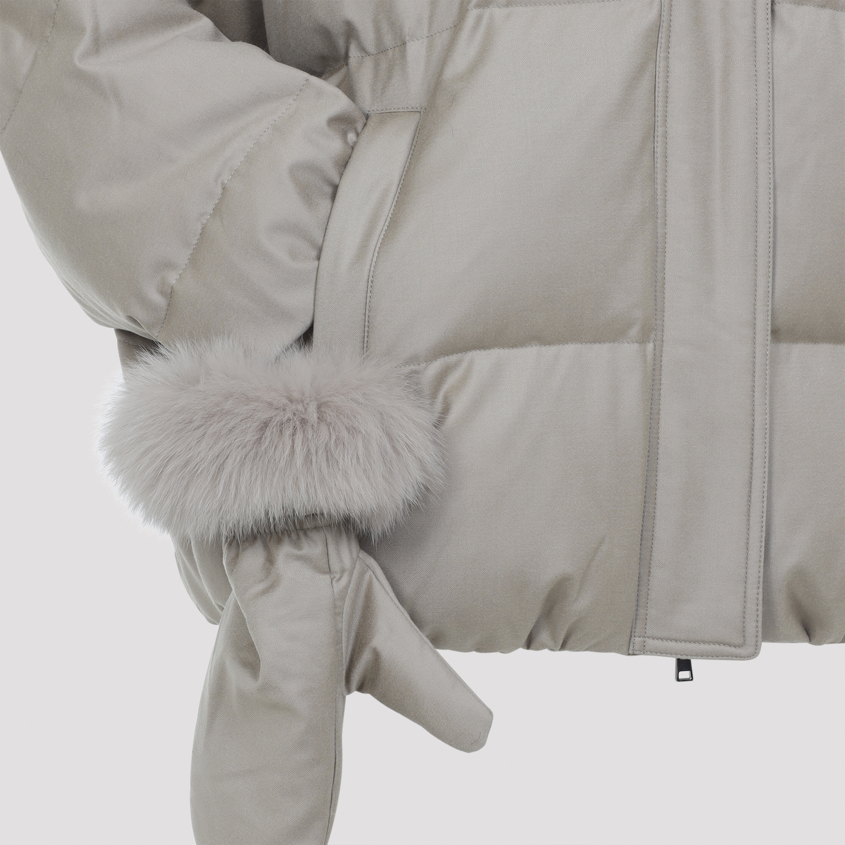 Yves Salomon Luxurious Puffer Jacket With Faux Fur Collar In Gray