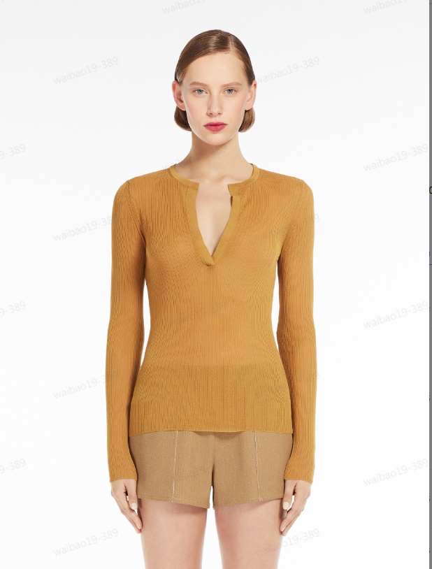 Max Mara Long-sleeved Sweater In Brown