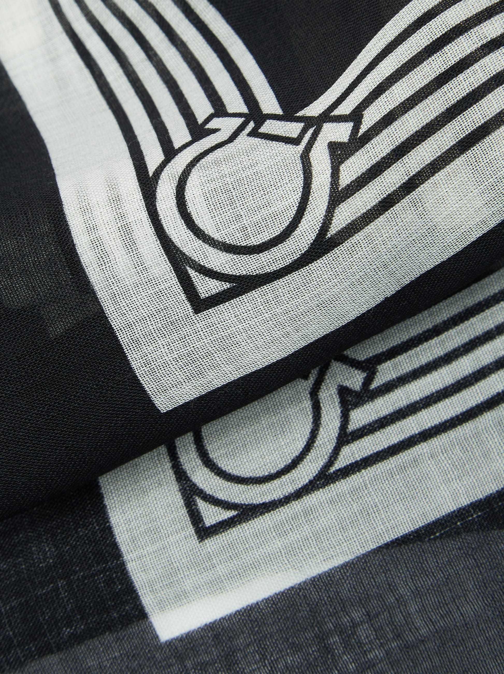 Ferragamo Logo Wool Scarf In Gray