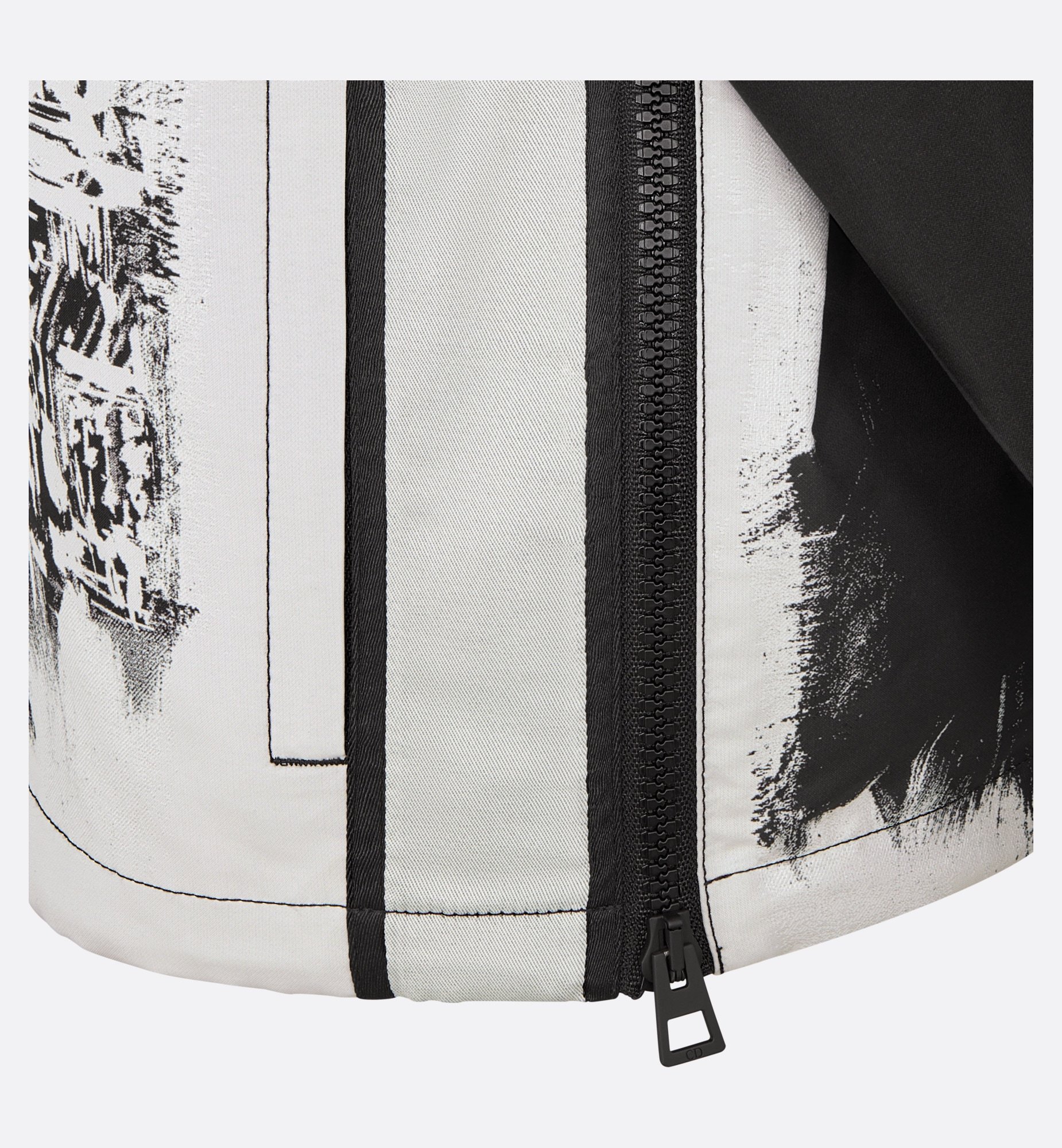 Dior Long-sleeved Sweater In Black