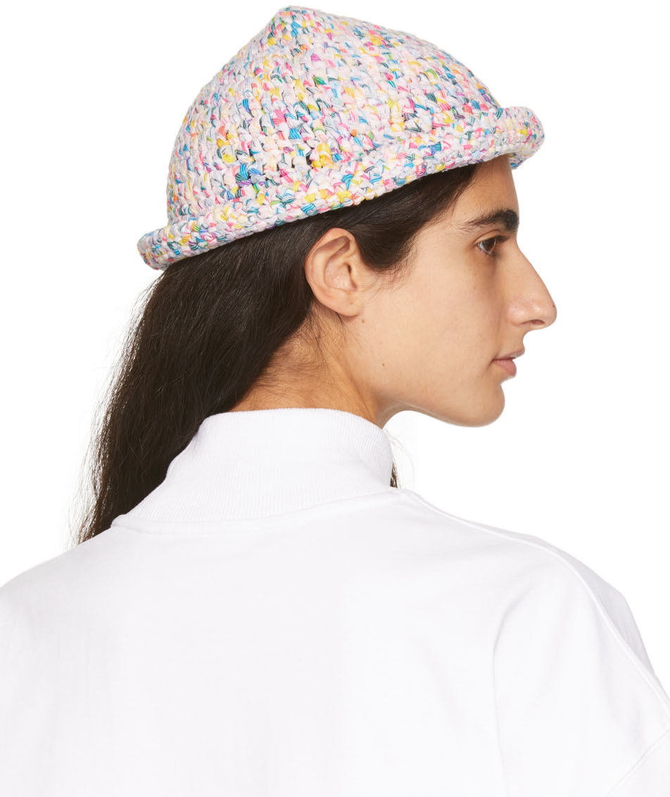 We11 Done Logo Coarse Knitted Fisherman's Hat In White