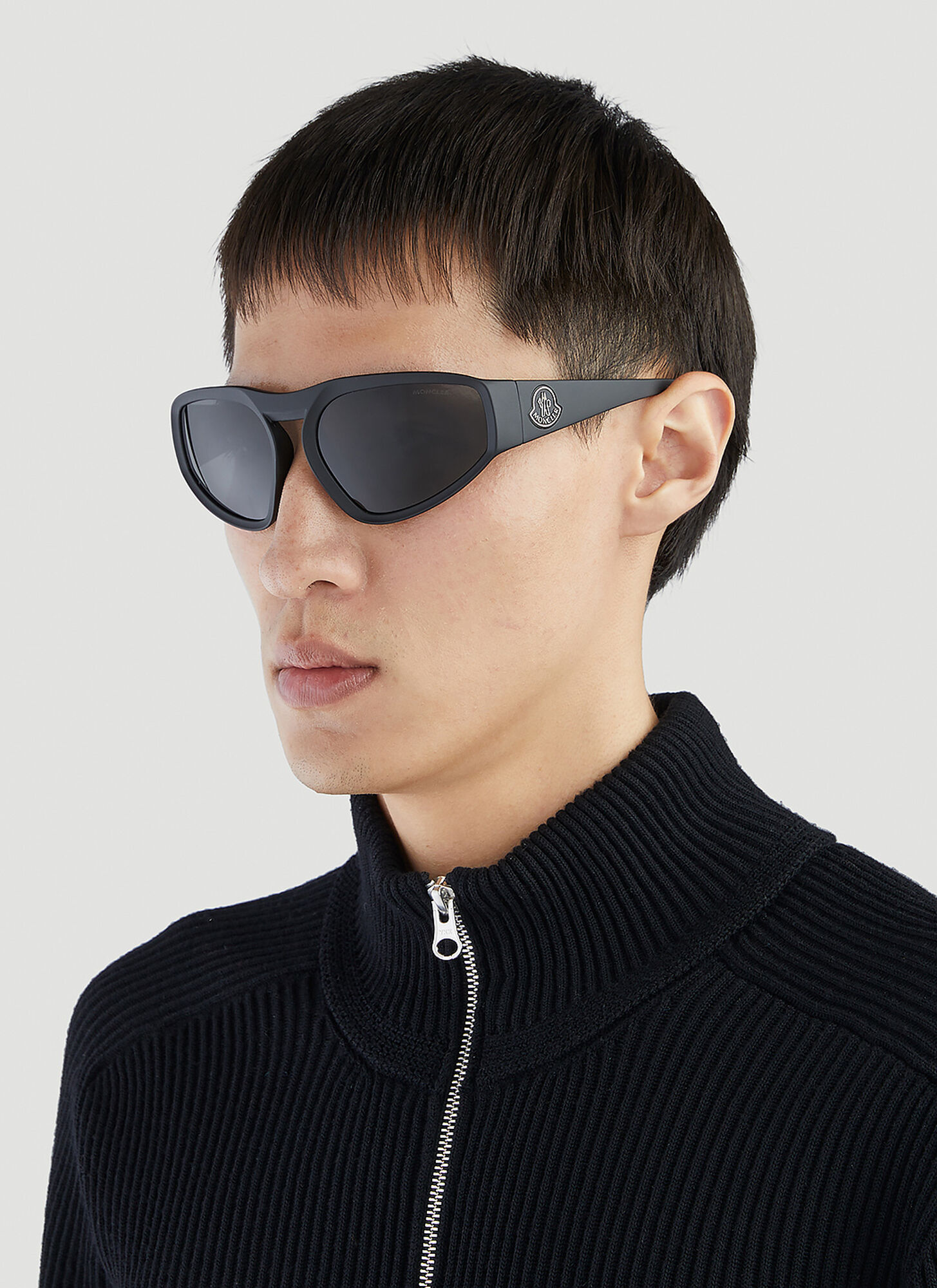 MONCLER MONCLER EYEWEAR PENTAGRA GEOMETRIC SUNGLASSES
