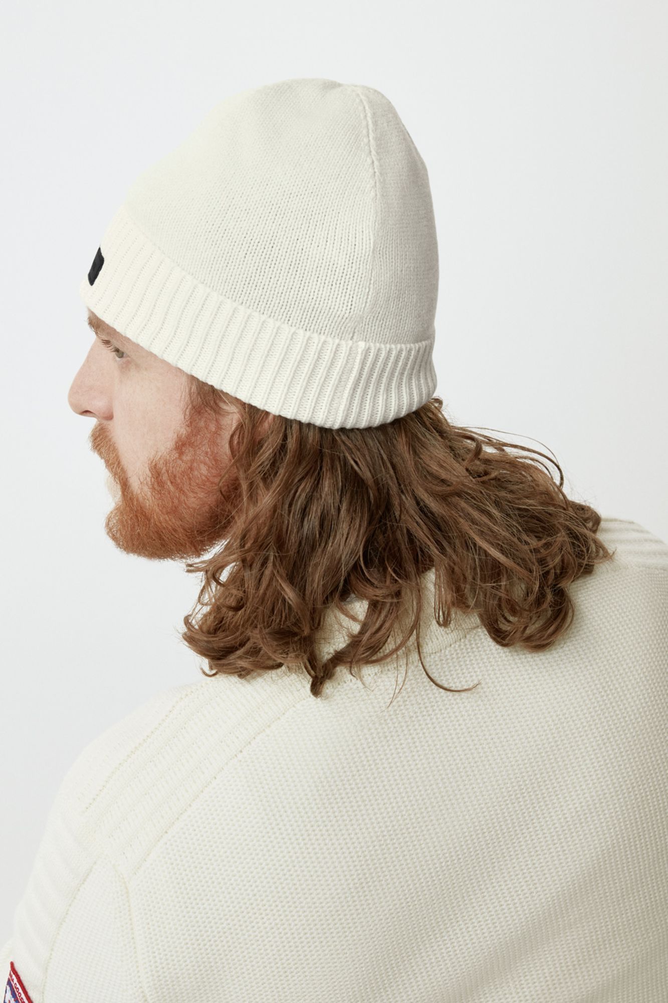 Canada Goose Small Totem Emblem Beanie In Polaris White
