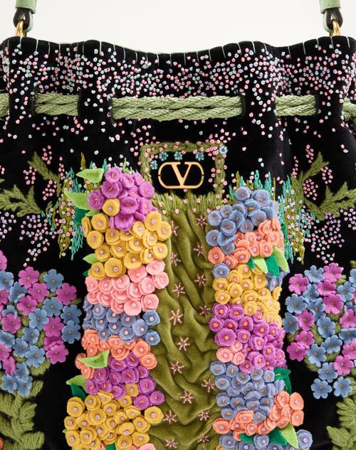 Valentino Logo Shoulder Bag In Multi