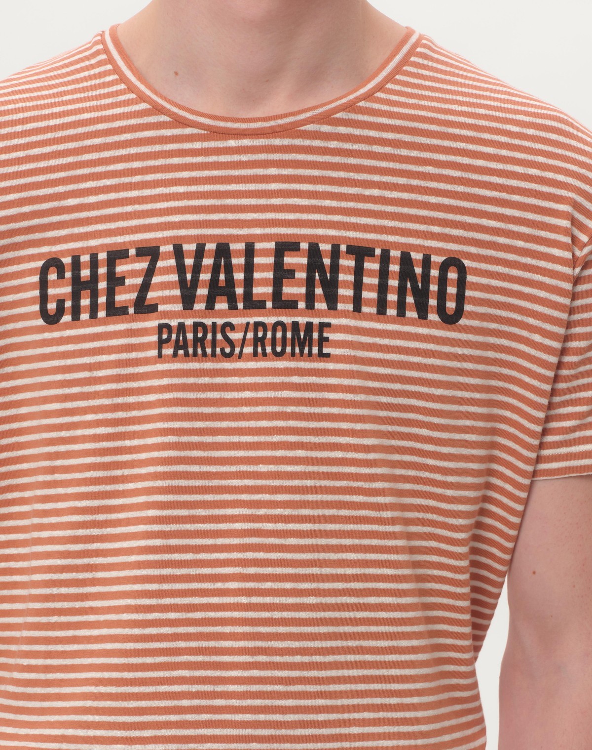Valentino Item O-neck Short-sleeved T-shirt In Nude