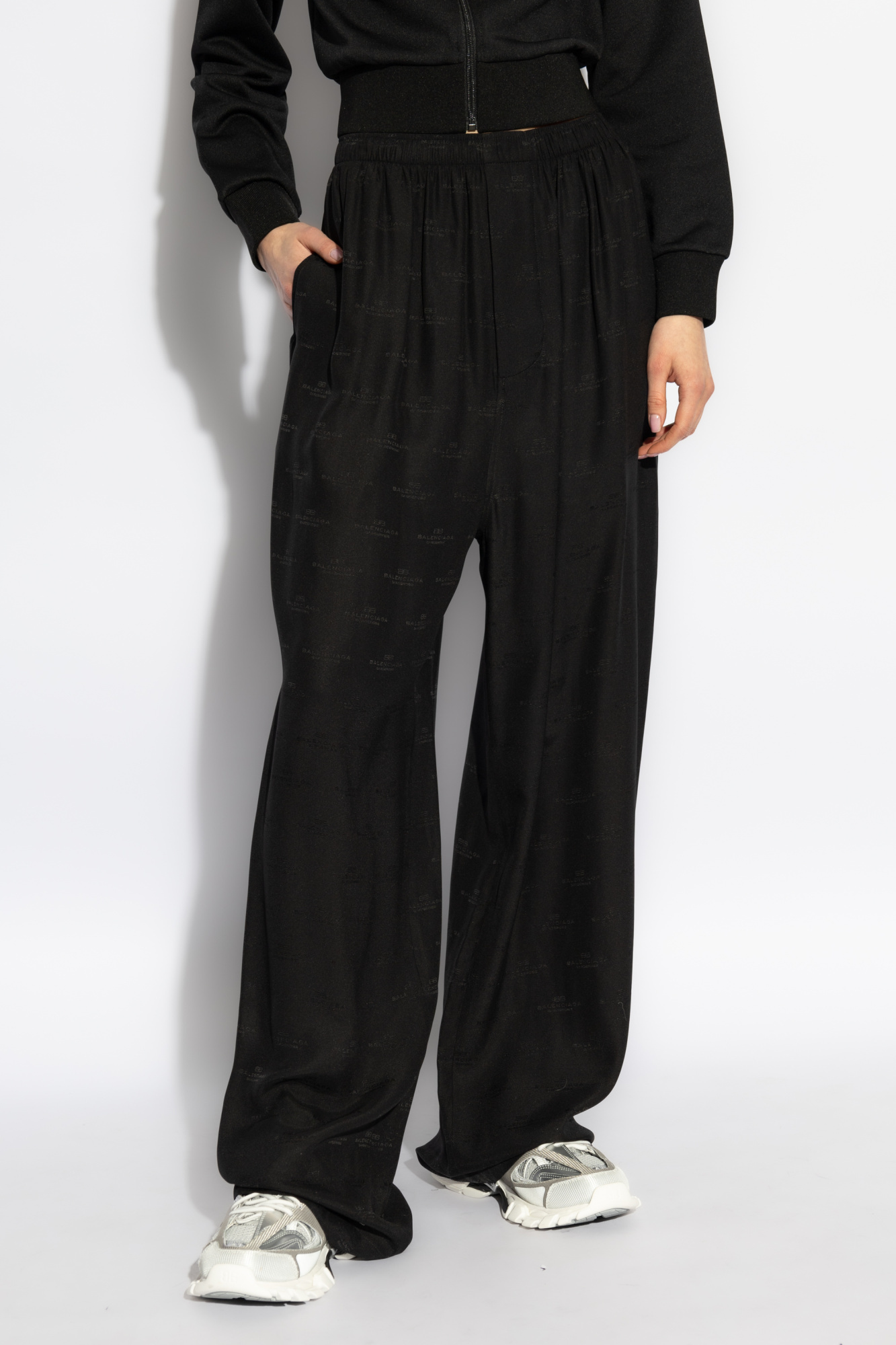 Balenciaga Elastic Waist Casual Pants In Black
