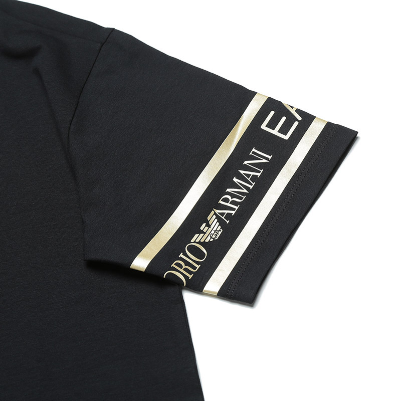 Ea7 Logo T-shirt In Black