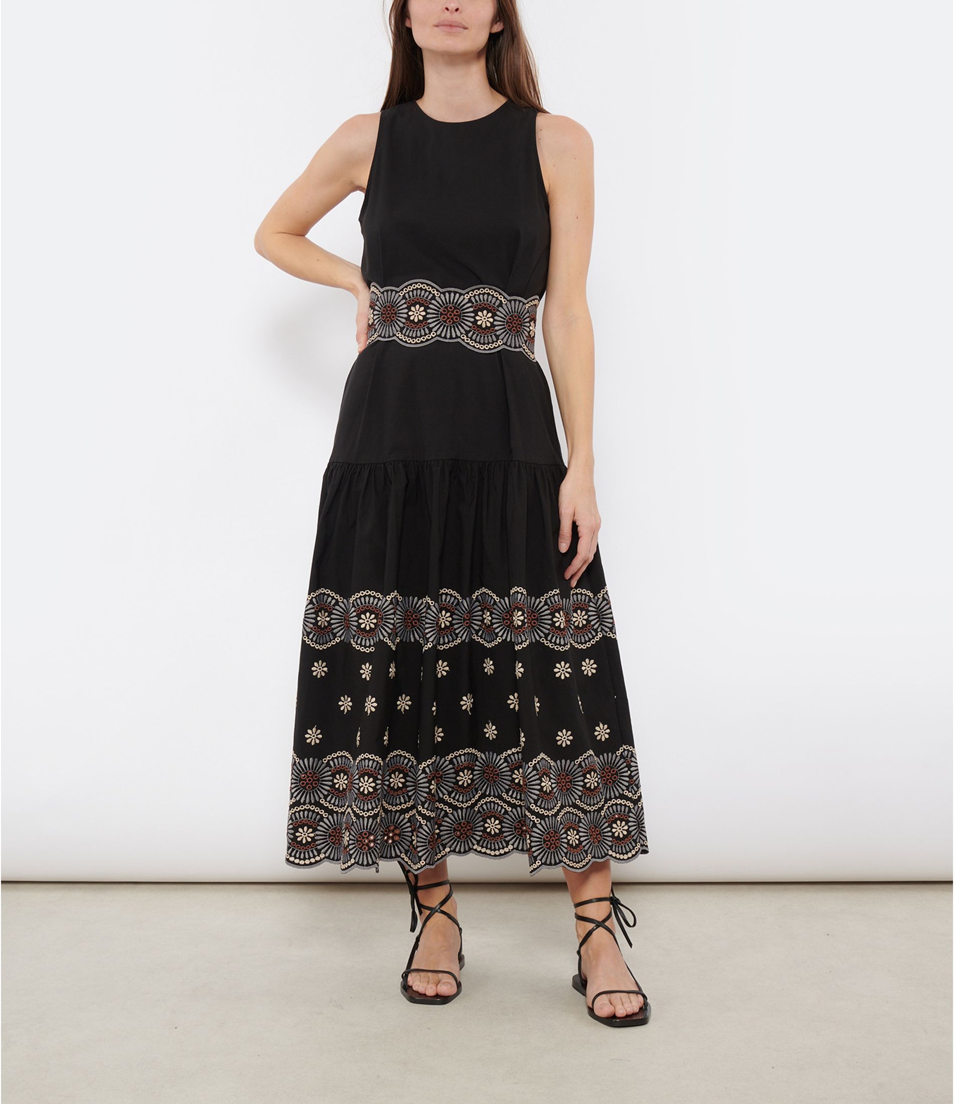 Vanessa Bruno Embroidered Dress In Black