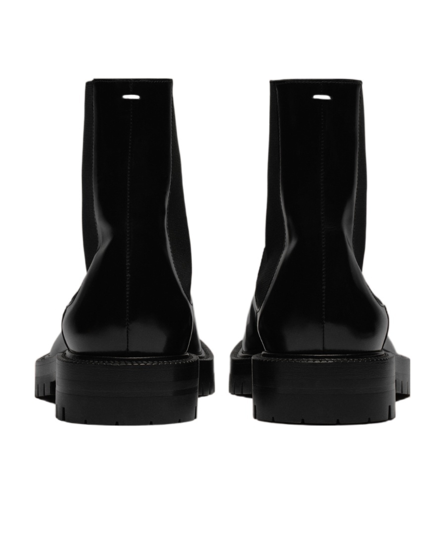 Maison Margiela Tabi High-ankle Leather Boots In Black