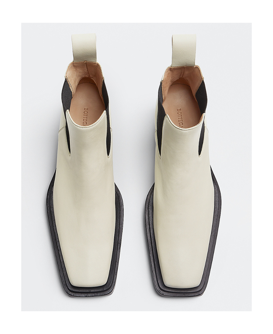 Bottega Veneta Bv Lean And Ankle Boots In White