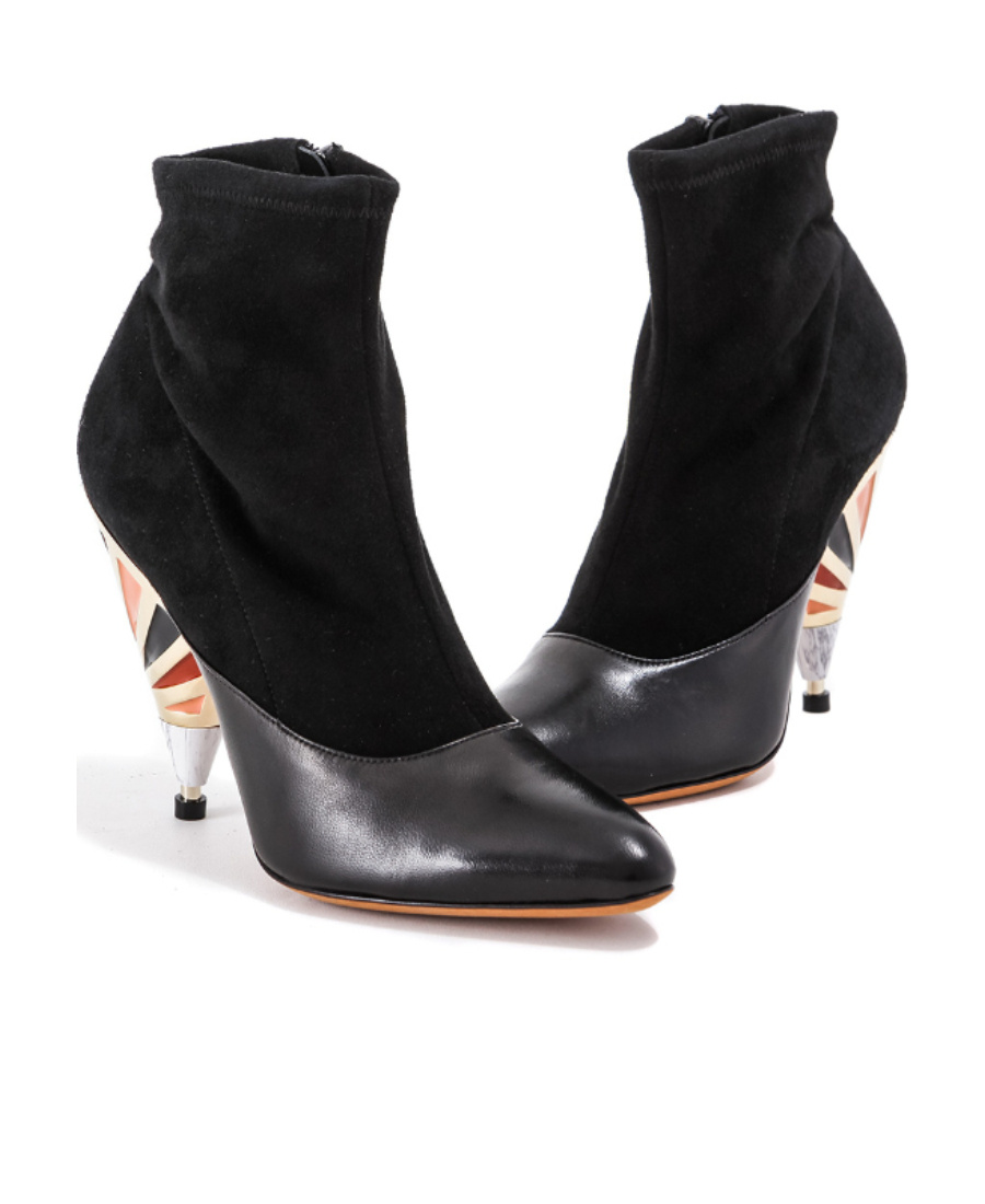 Givenchy Round Head Boot In Black