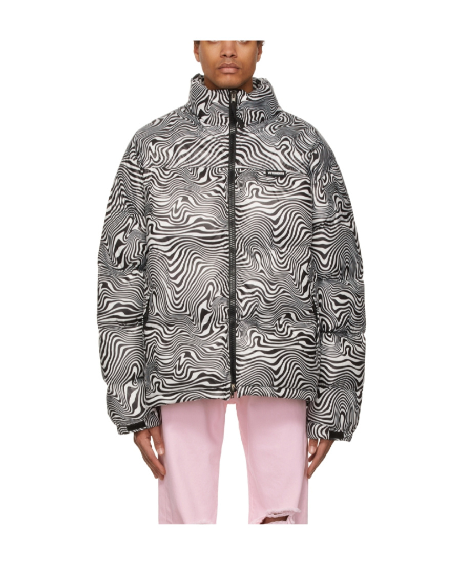 Vetements Logo Pattern Down Jacket In Gray