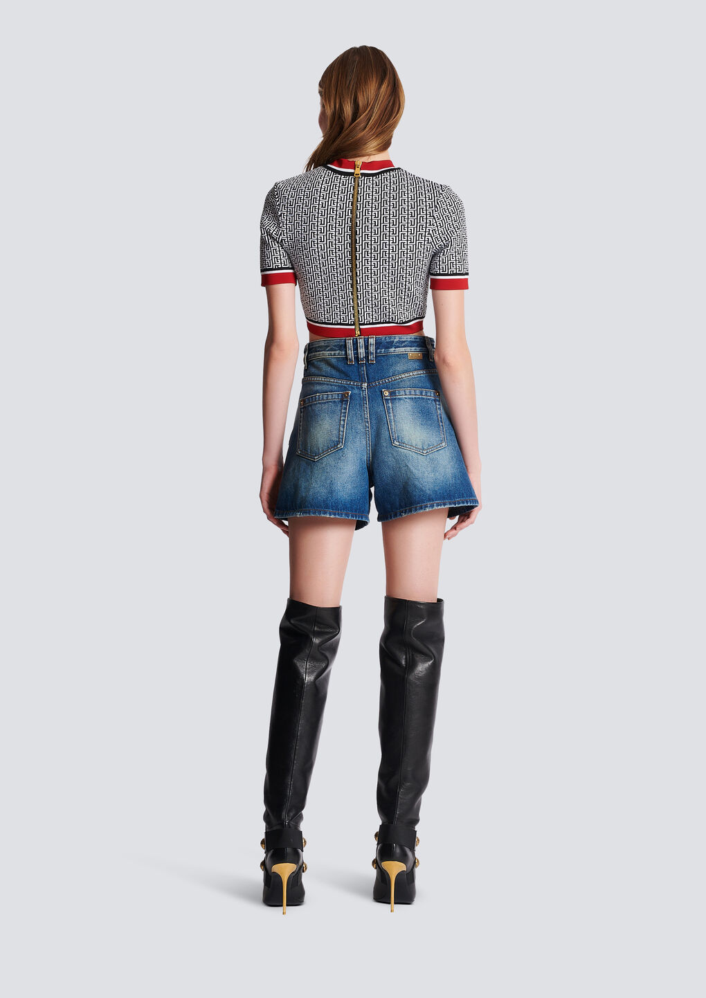 Balmain Monogram Jacquard Short Sleeve Crop Sweater In Black