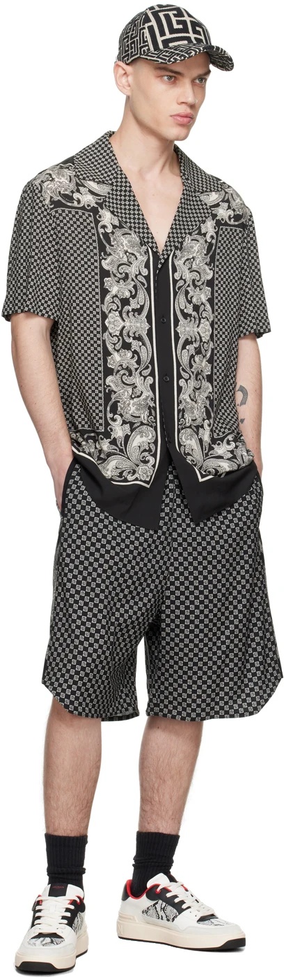 Balmain Round Head Fastened With Low-top Casual Sneakers In White