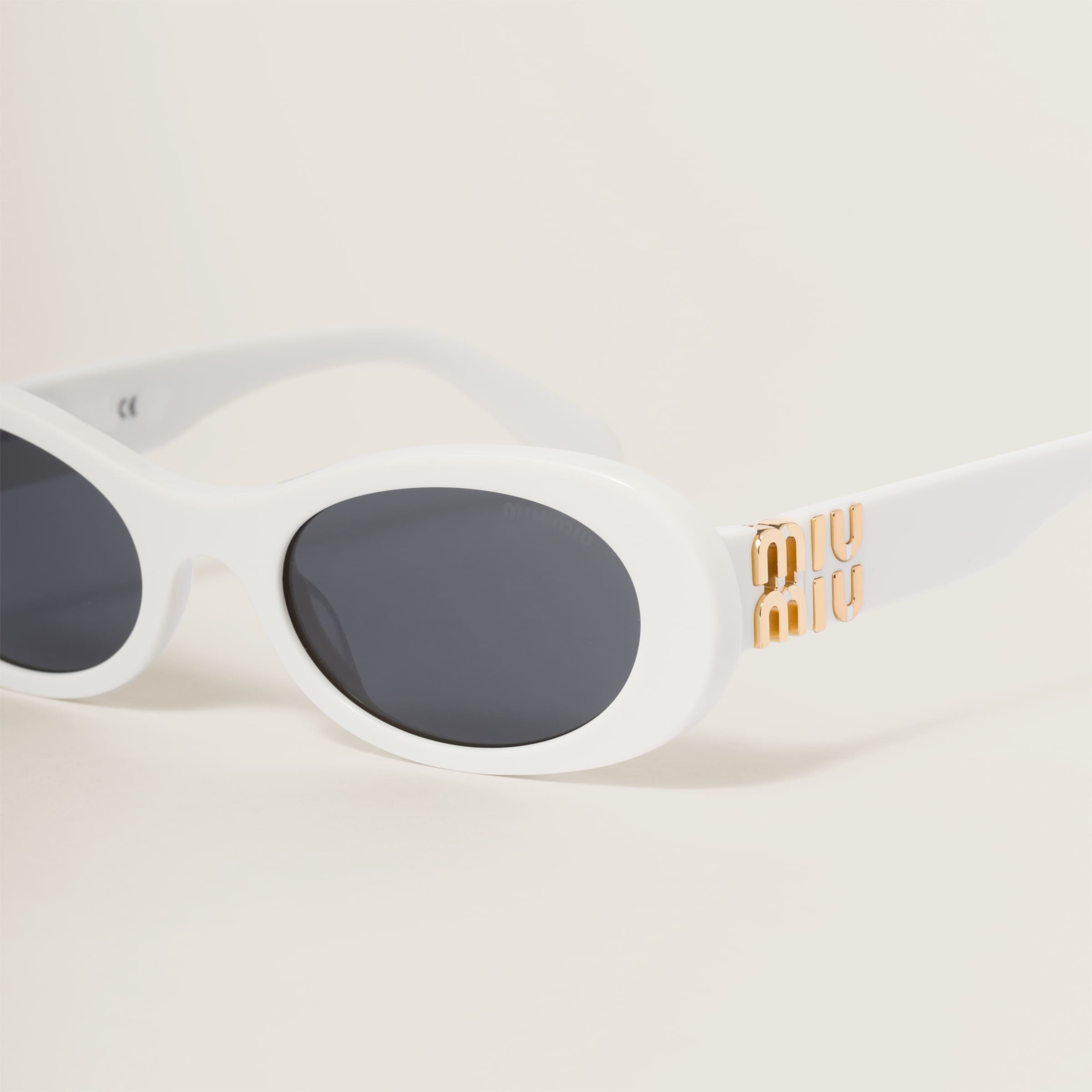 Miu Miu Miu Glimpse Oval-frame Sunglasses In White