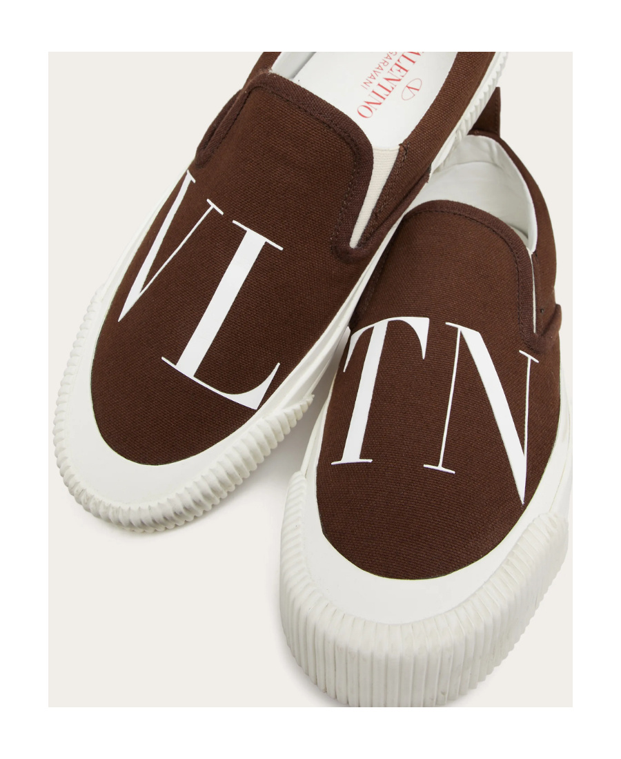 Valentino Garavani Man Sneakers Cocoa Size 6 Textile Fibers In Brown